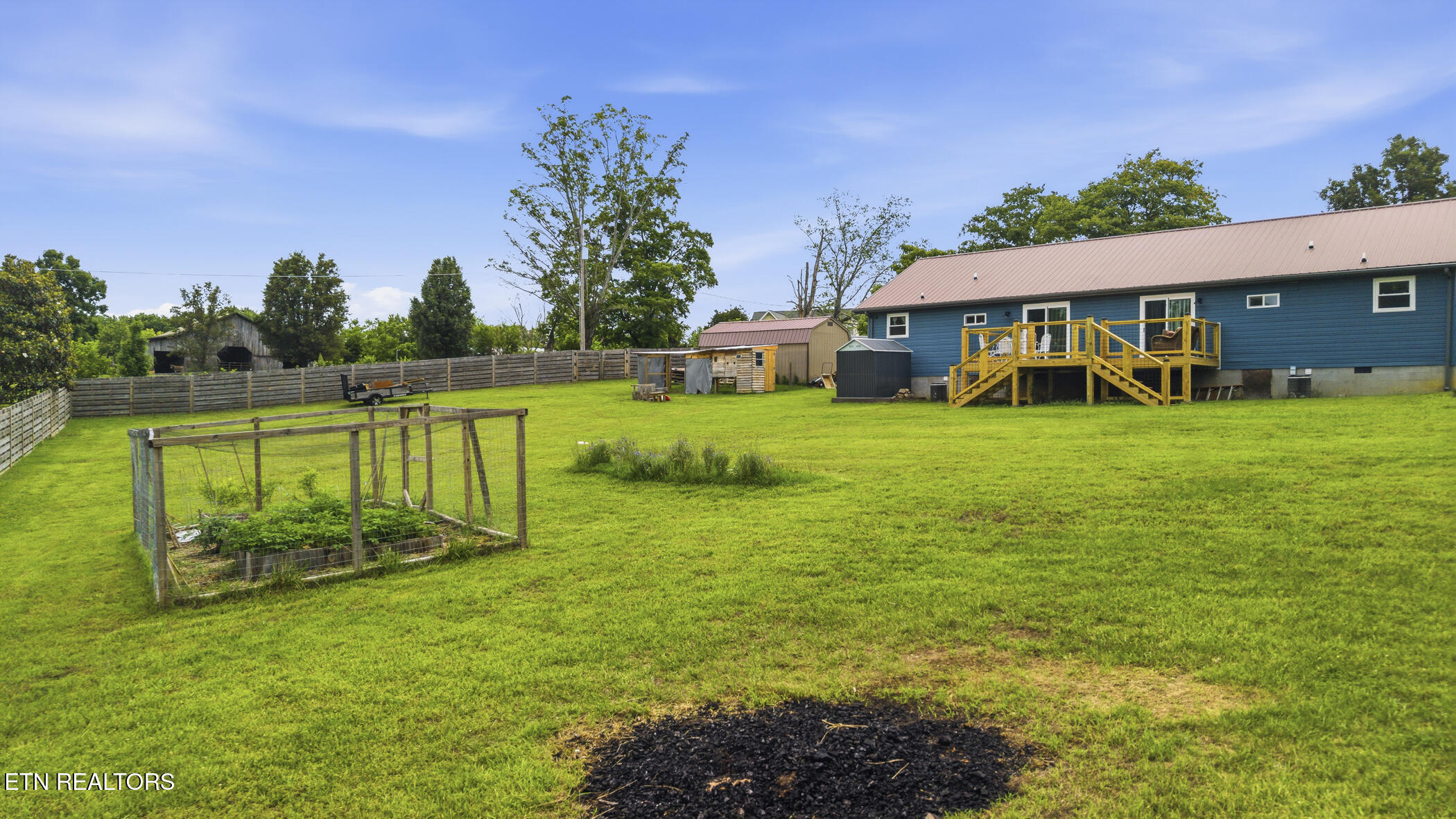 215 Carr Road Seymour TN 37865