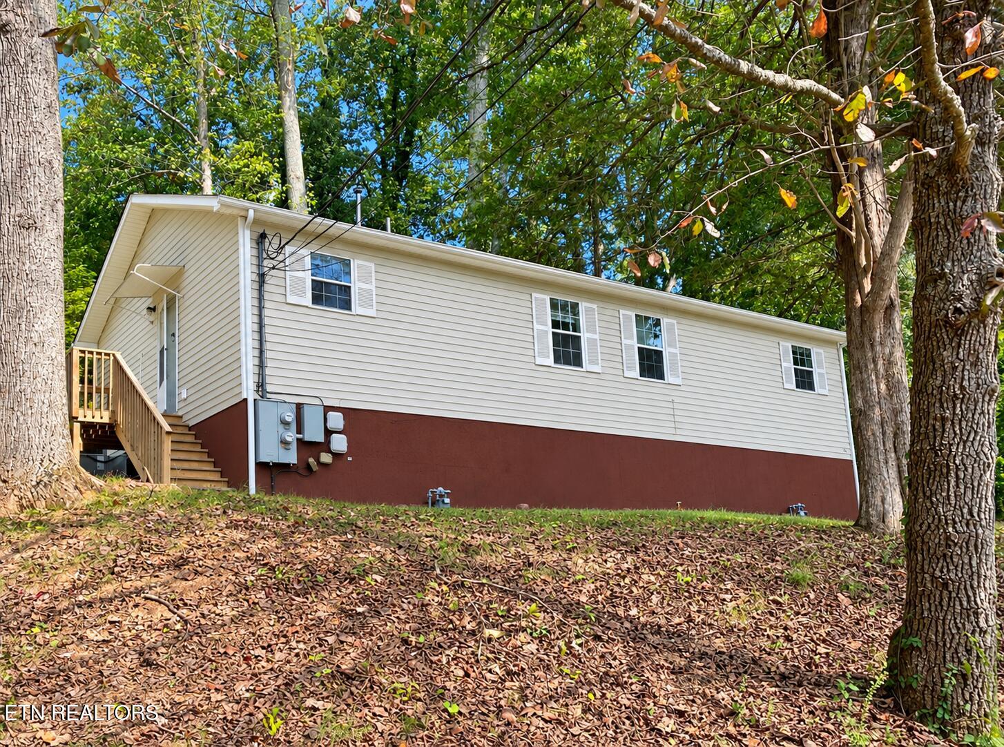 162 W Wadsworth Circle Oak Ridge TN 37830