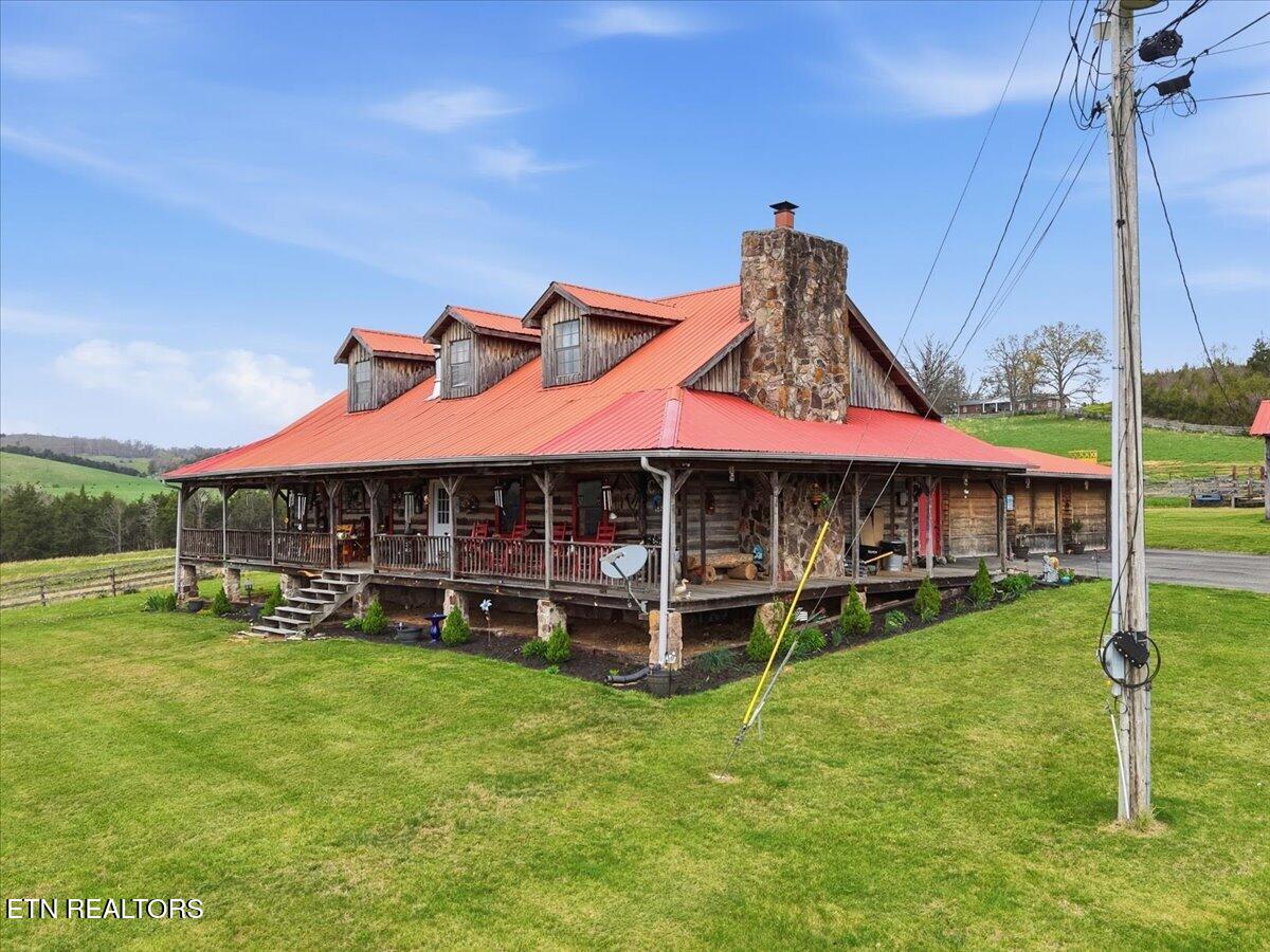 365 Young Lane Tazewell TN 37879