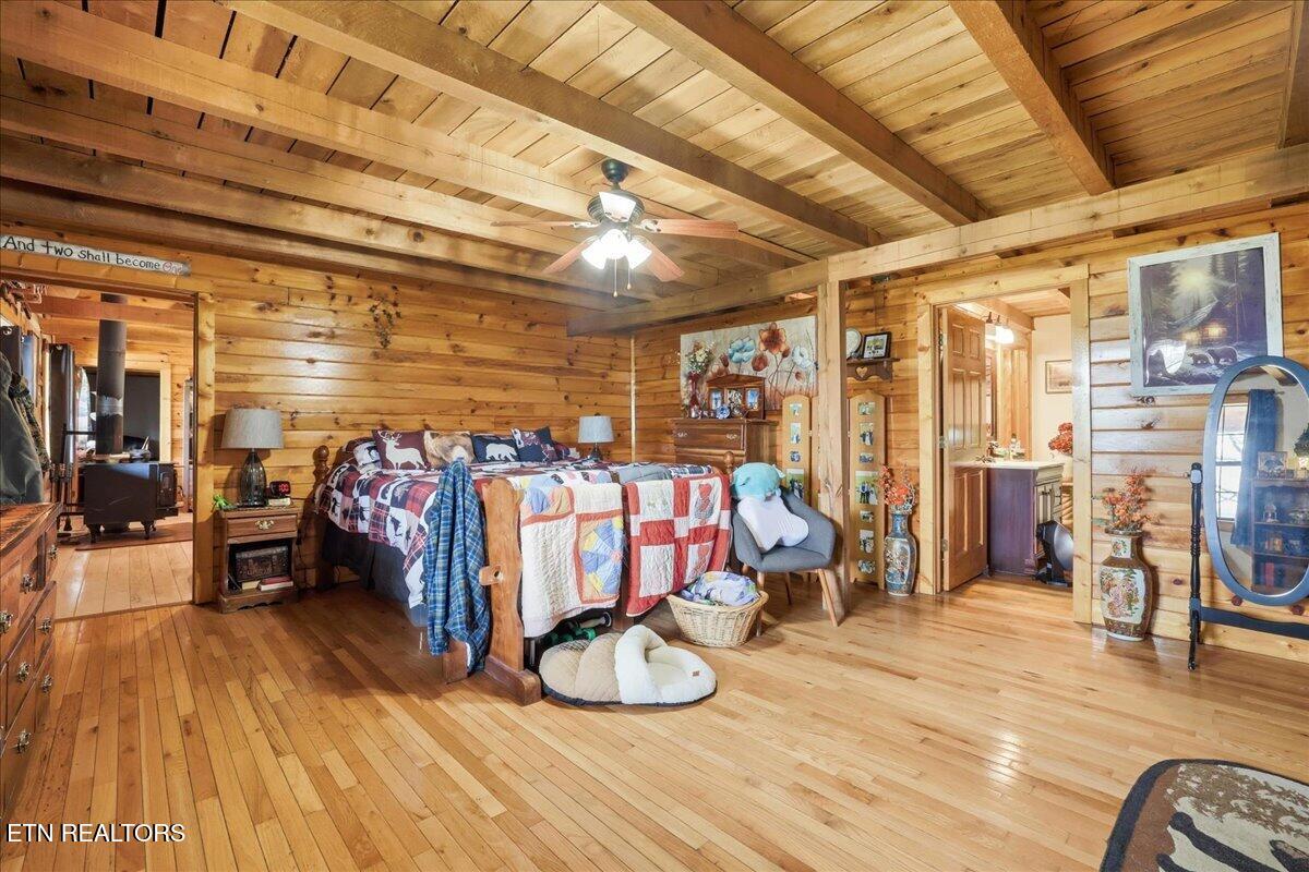 365 Young Lane Tazewell TN 37879