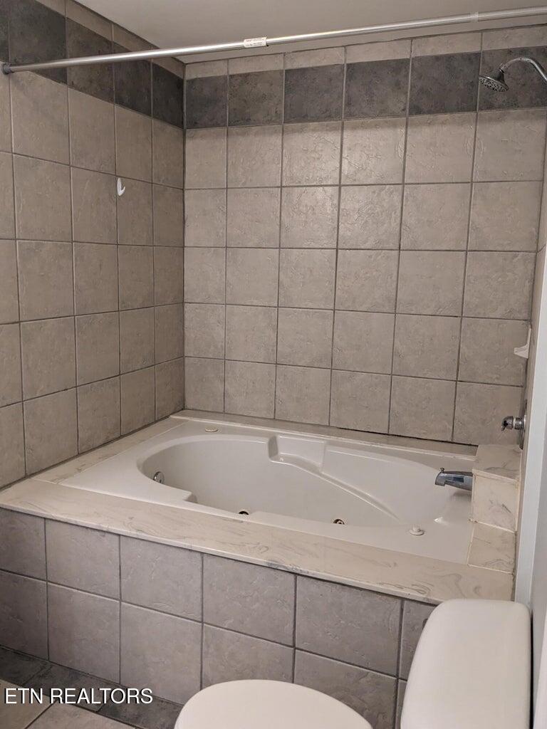 2482 Elk Way Newport TN 37821