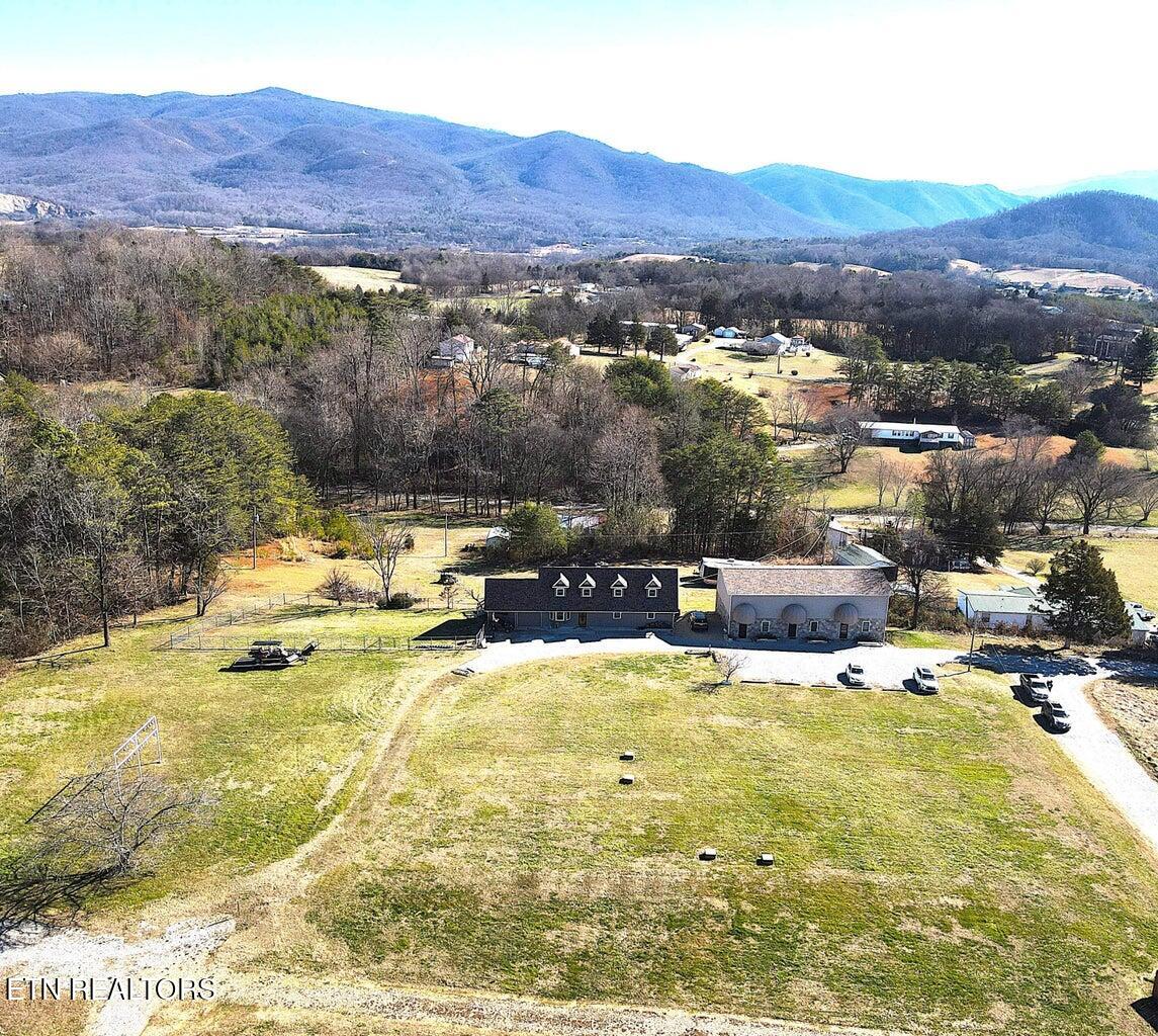2482 Elk Way Newport TN 37821
