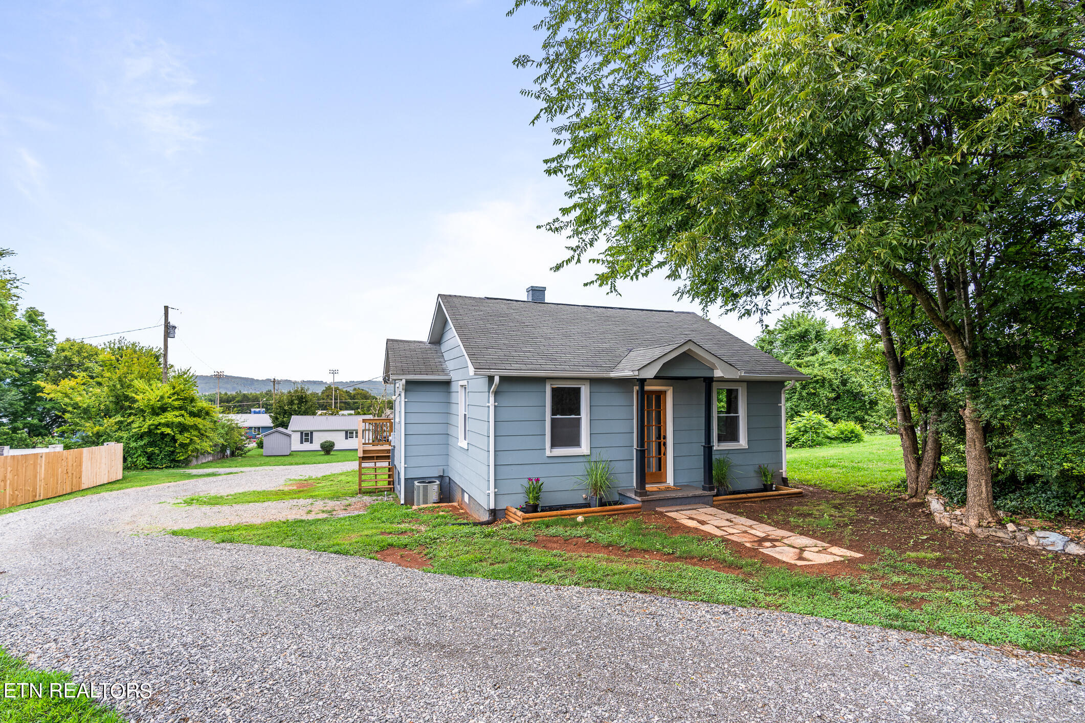 1125 Monroe Street Sweetwater TN 37874