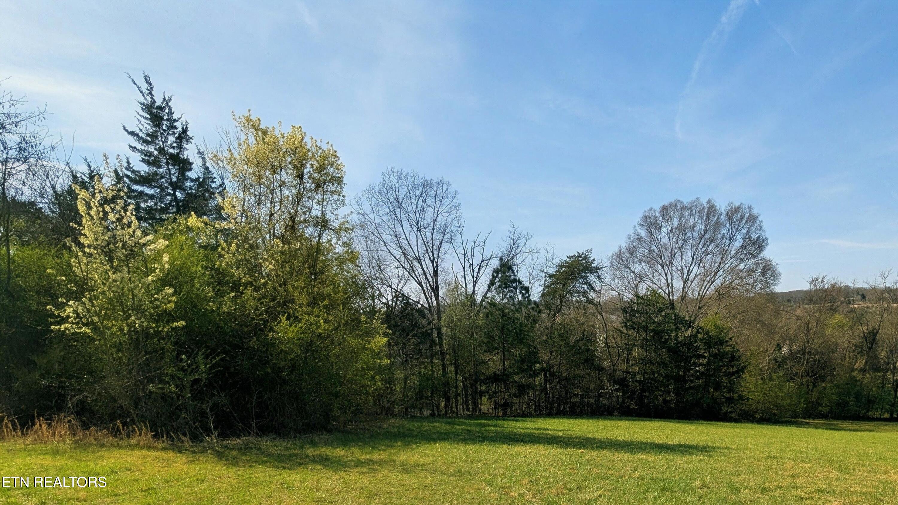 2753/2755 Highway 39w Athens TN 37303