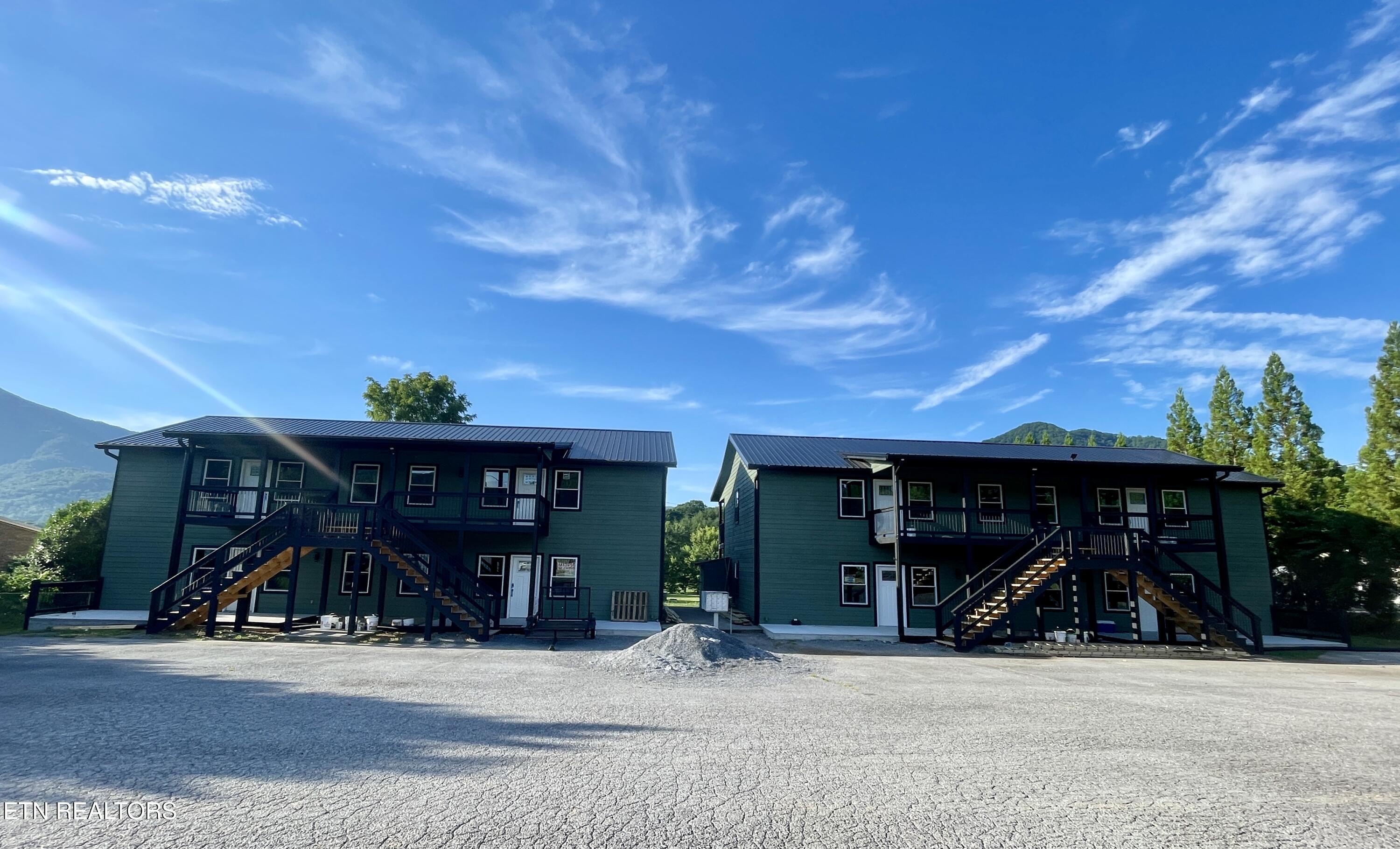 3769-3771 Wears Valley Road Sevierville TN 37862