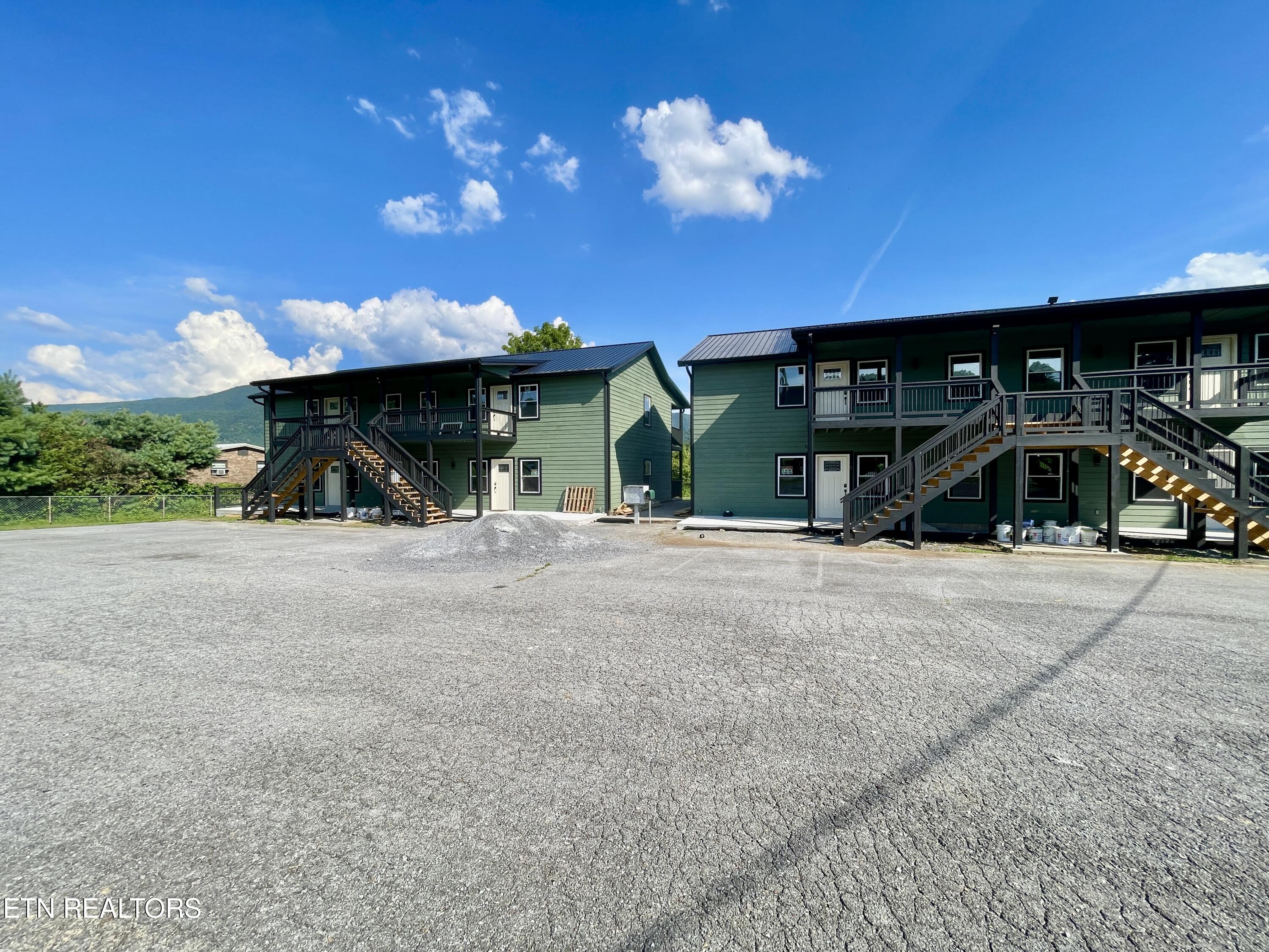 3769-3771 Wears Valley Road Sevierville TN 37862