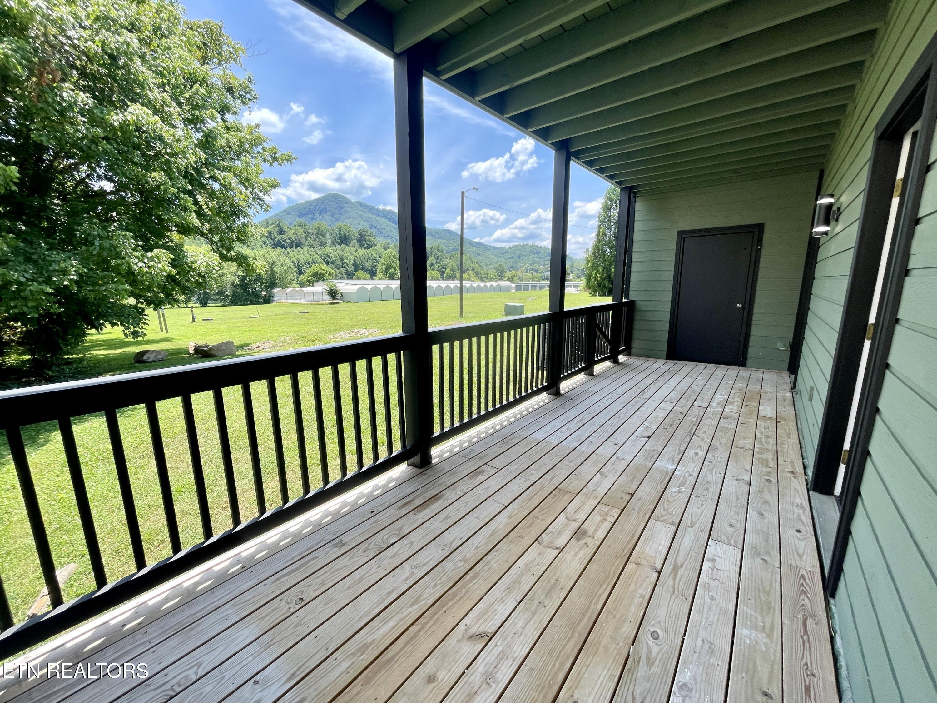 3769-3771 Wears Valley Road Sevierville TN 37862