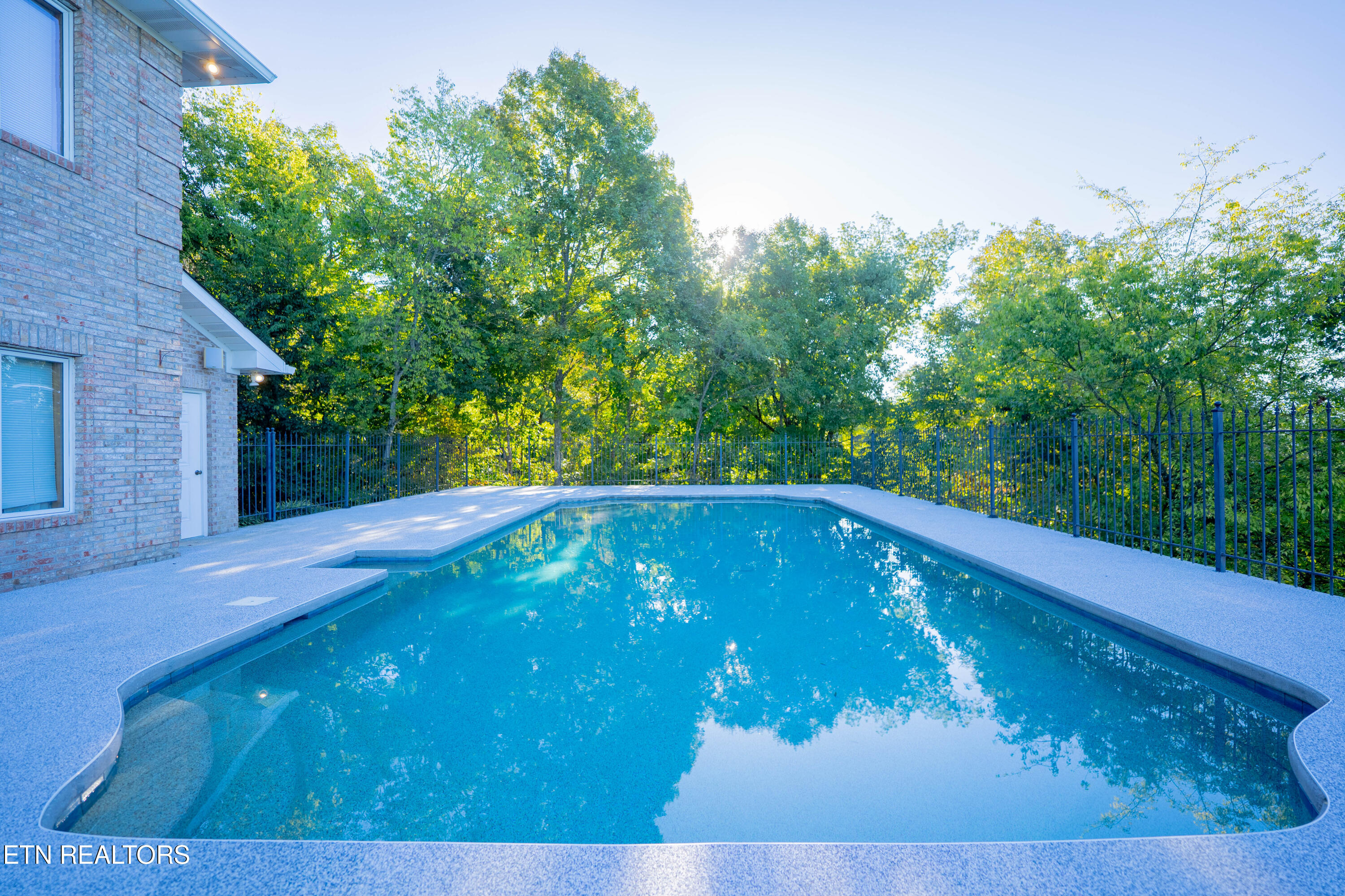 306 & 310 Teague Lane Sevierville TN 37862