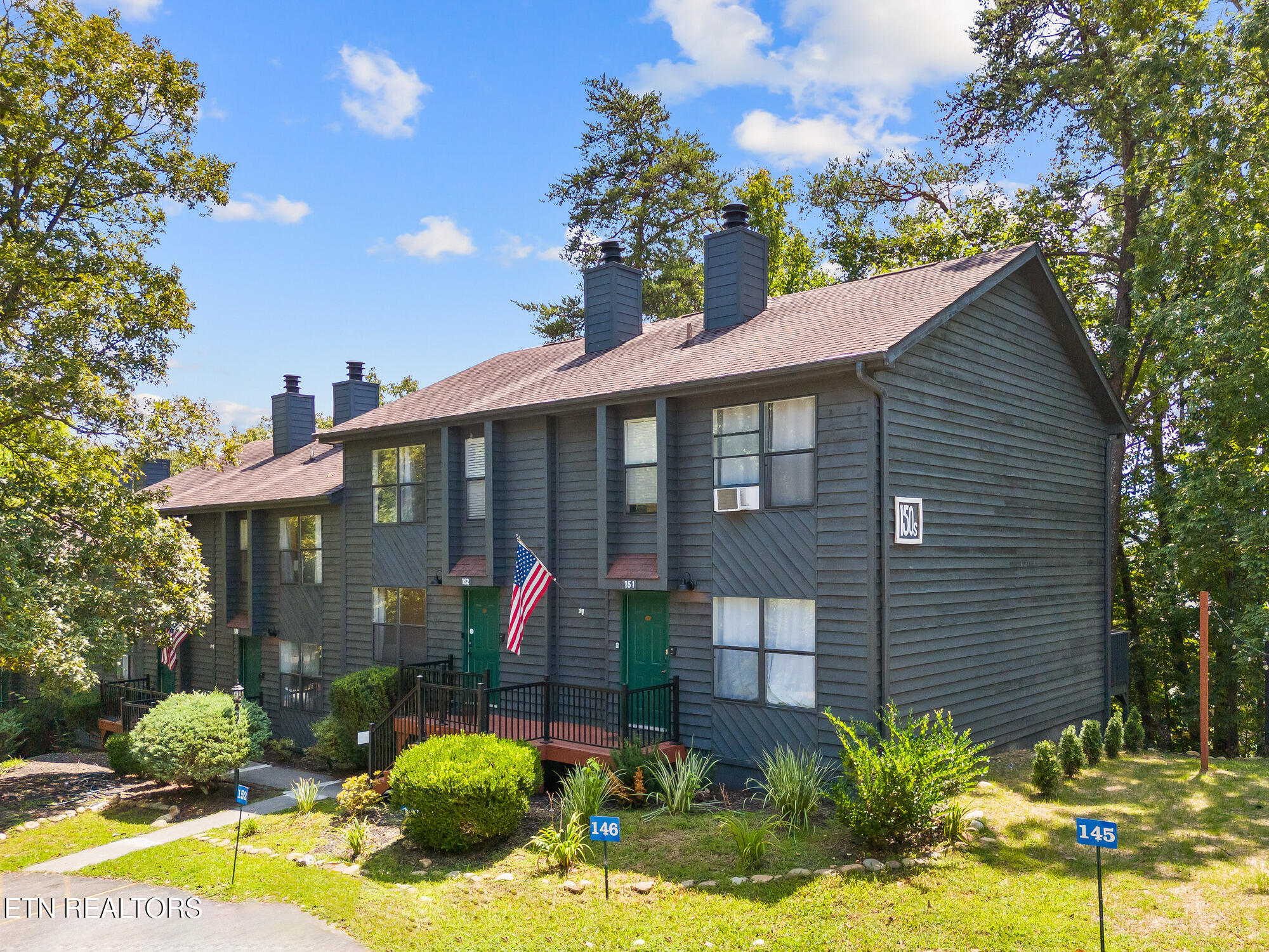 3729 Plaza Way Pigeon Forge TN 37863