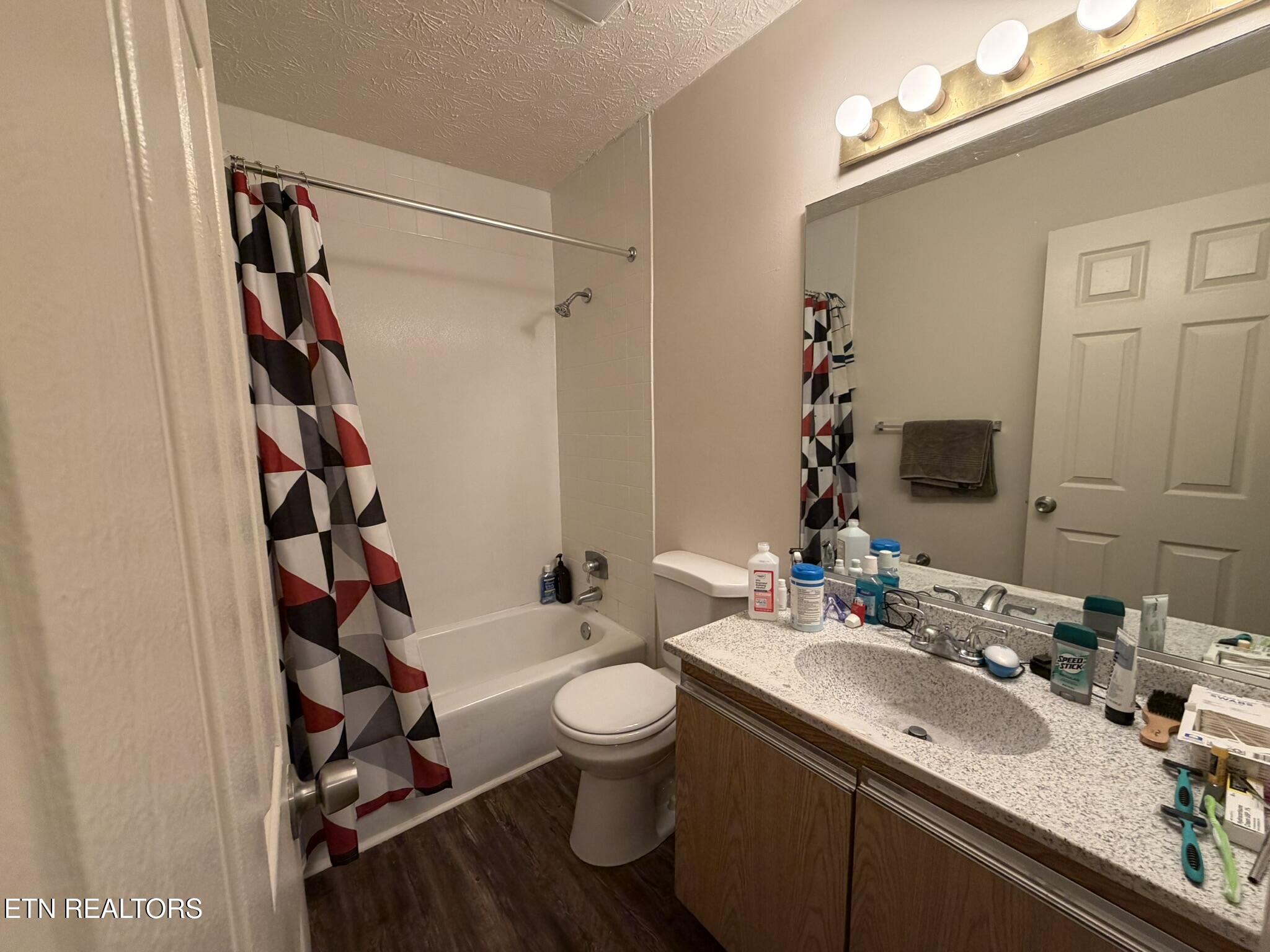 5525 Jacksboro Pike Knoxville TN 37918