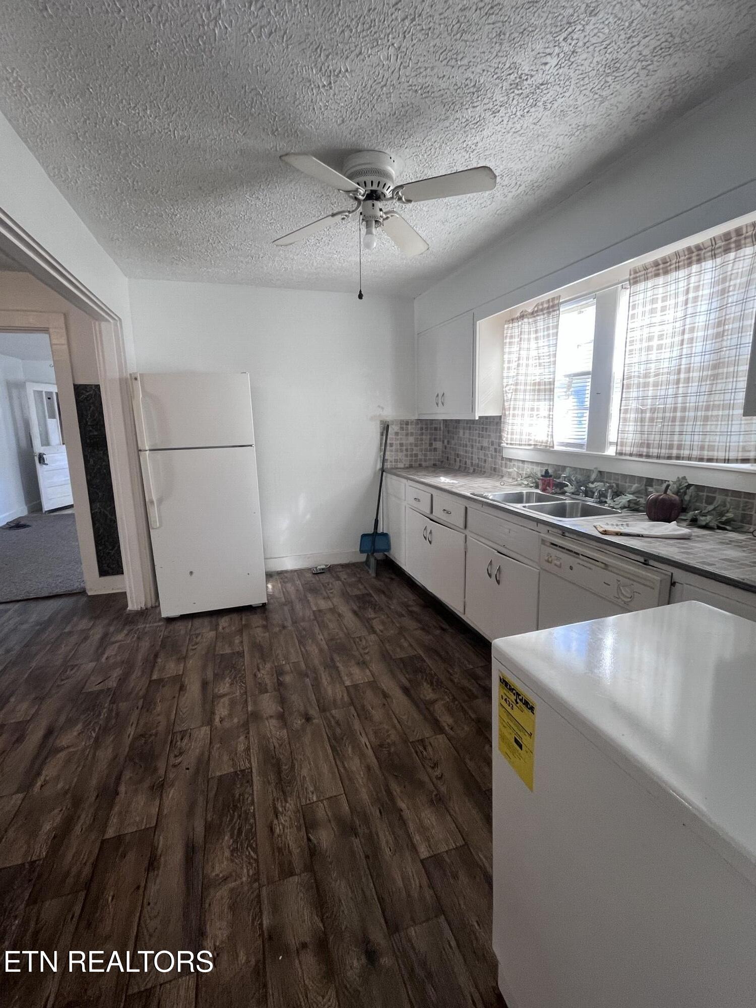 227 Henderson Avenue Sevierville TN 37862