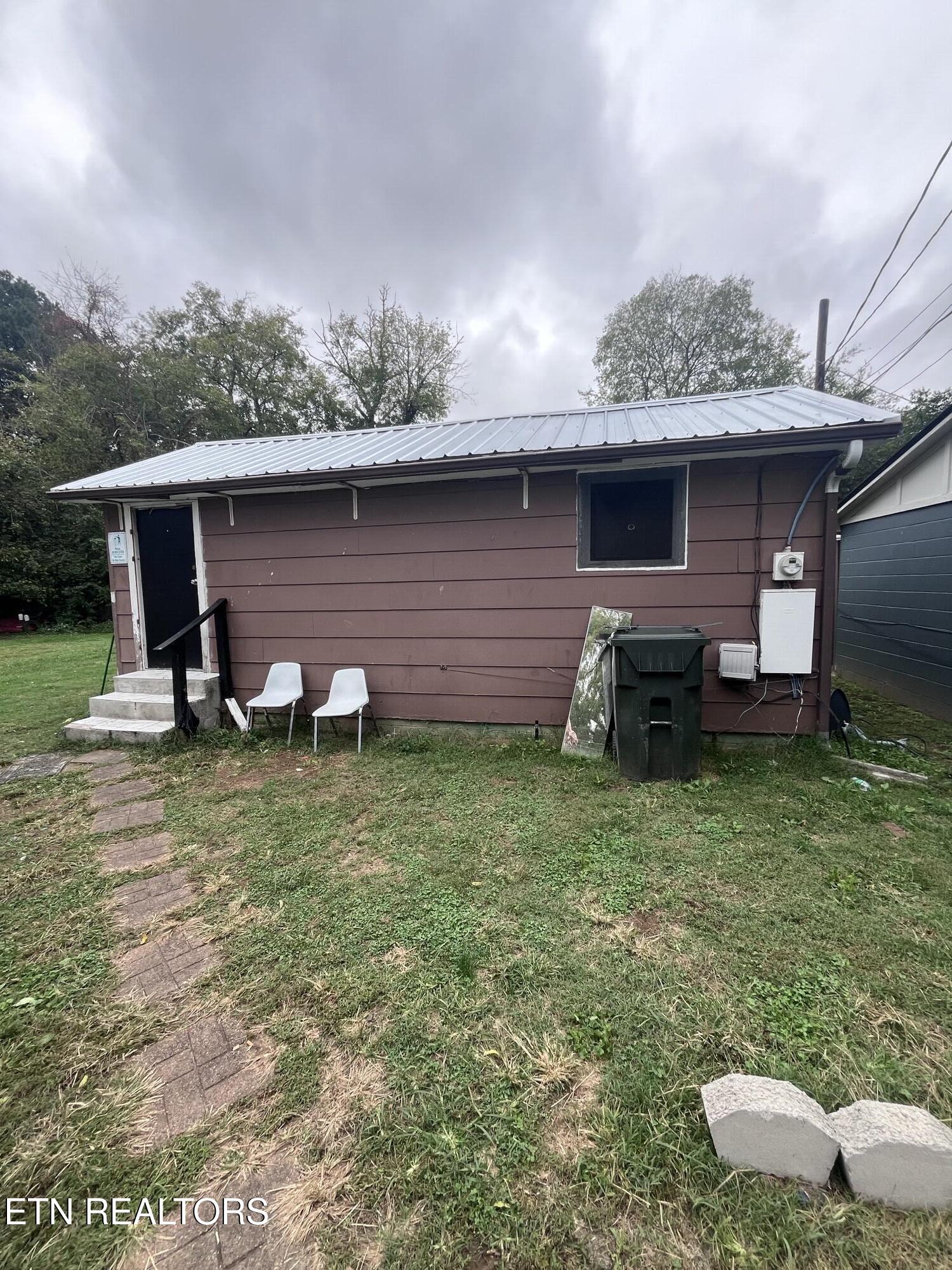 227 Henderson Avenue Sevierville TN 37862
