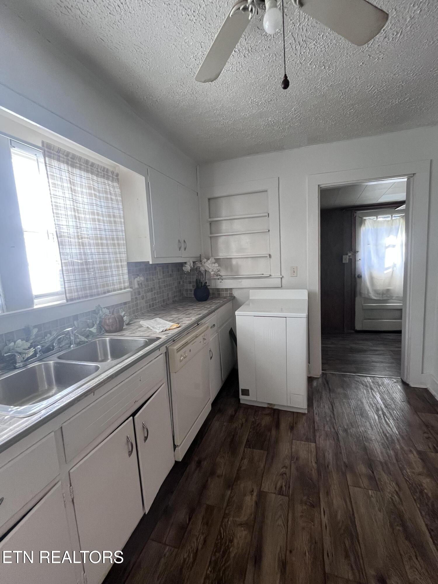 227 Henderson Avenue Sevierville TN 37862