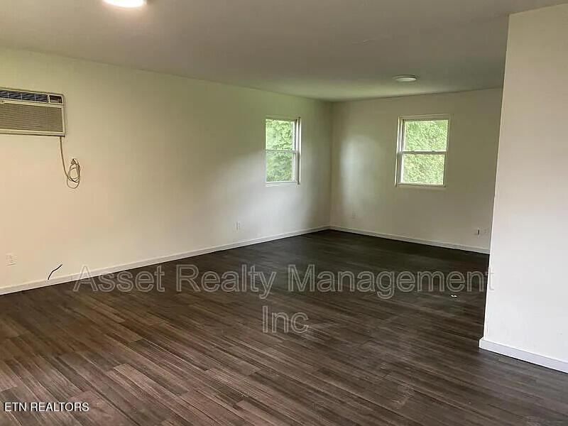 221 Pattie Gap Road Philadelphia TN 37846