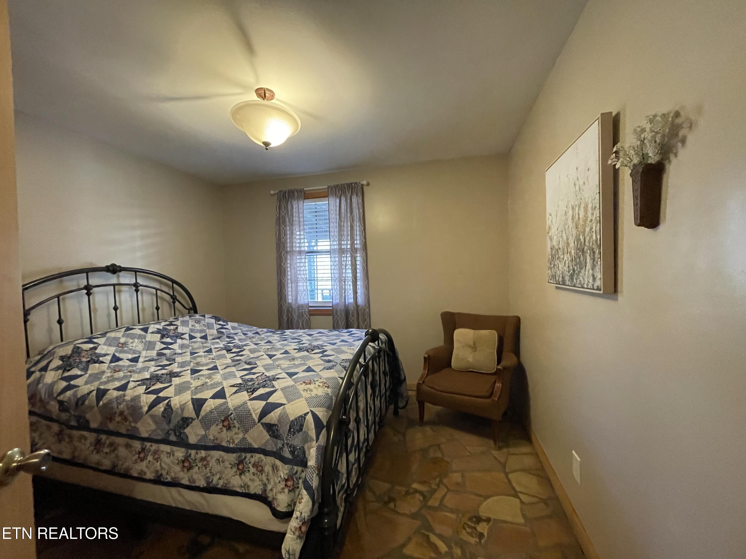 5901 New River Highway Briceville TN 37710