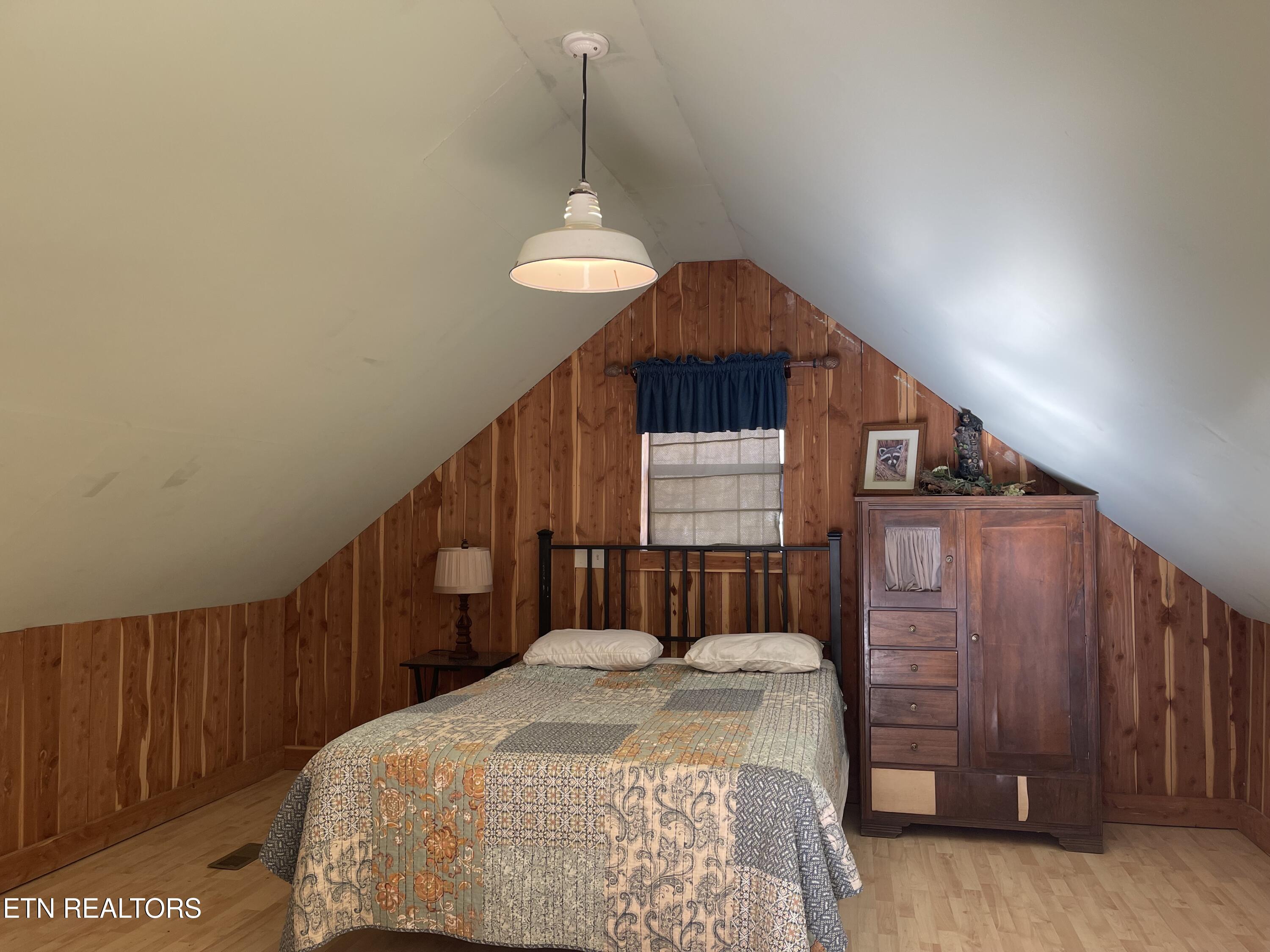 5901 New River Highway Briceville TN 37710