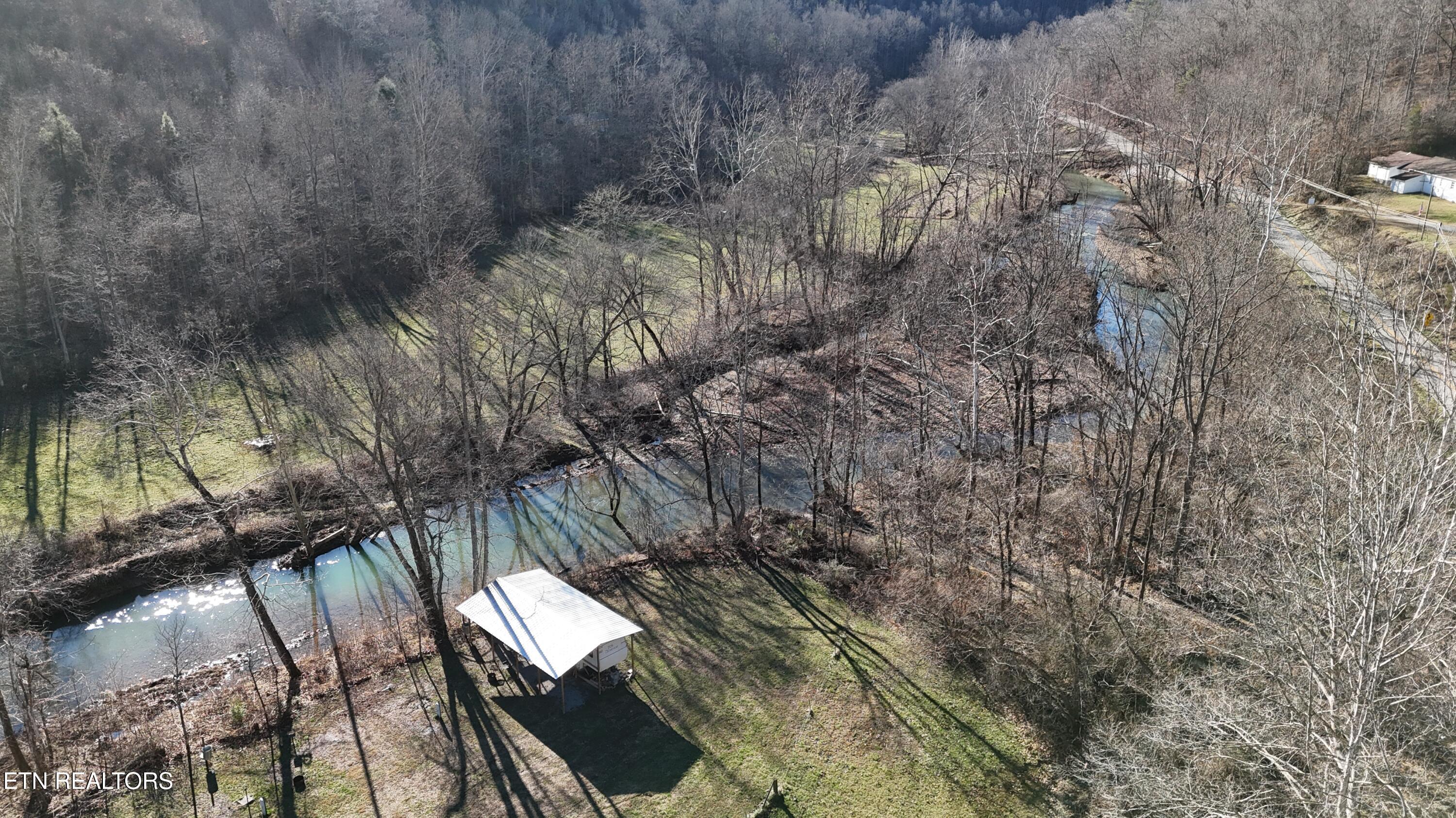 5901 New River Highway Briceville TN 37710