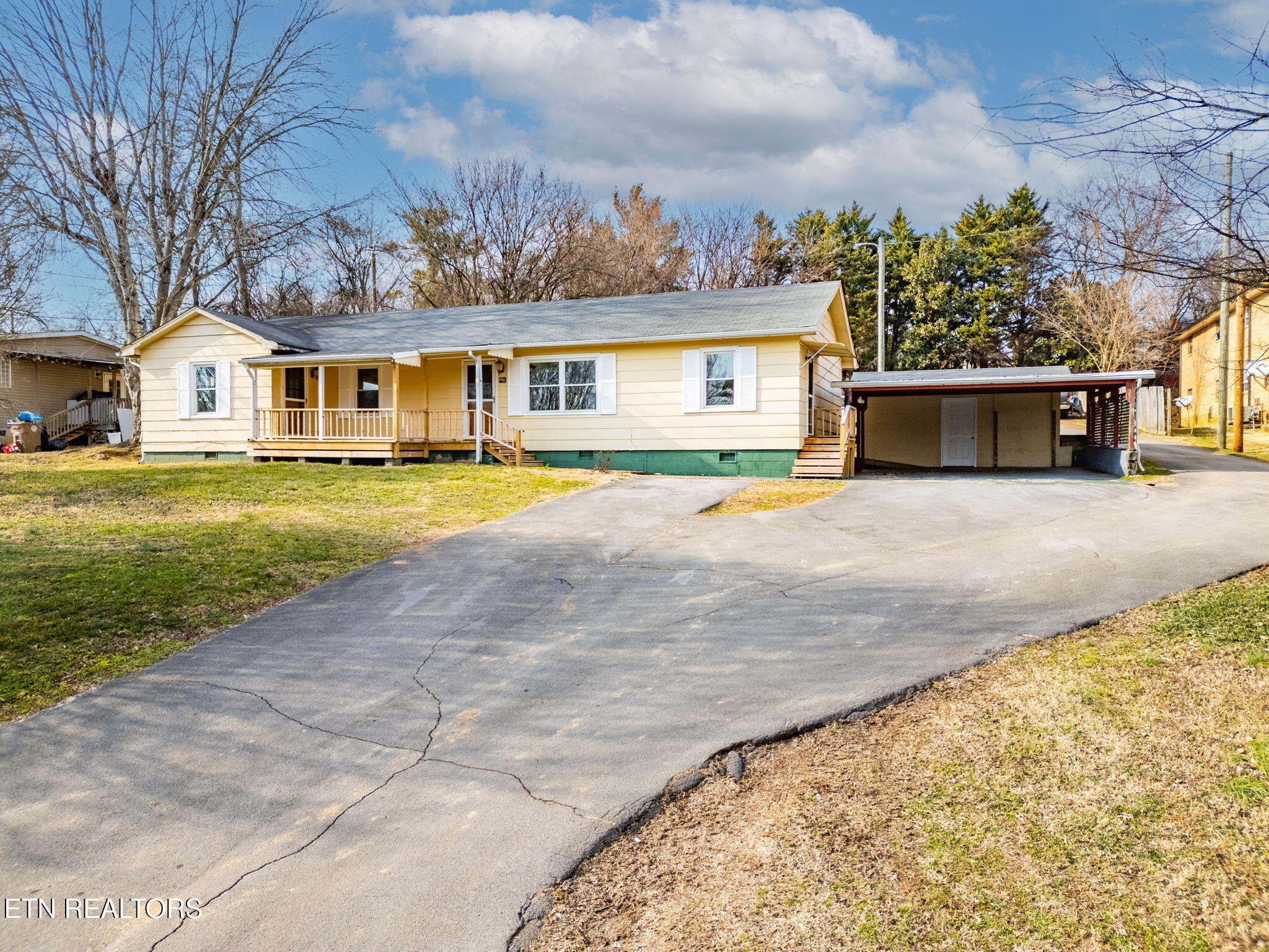 407 Sharp Lane Knoxville TN 37912