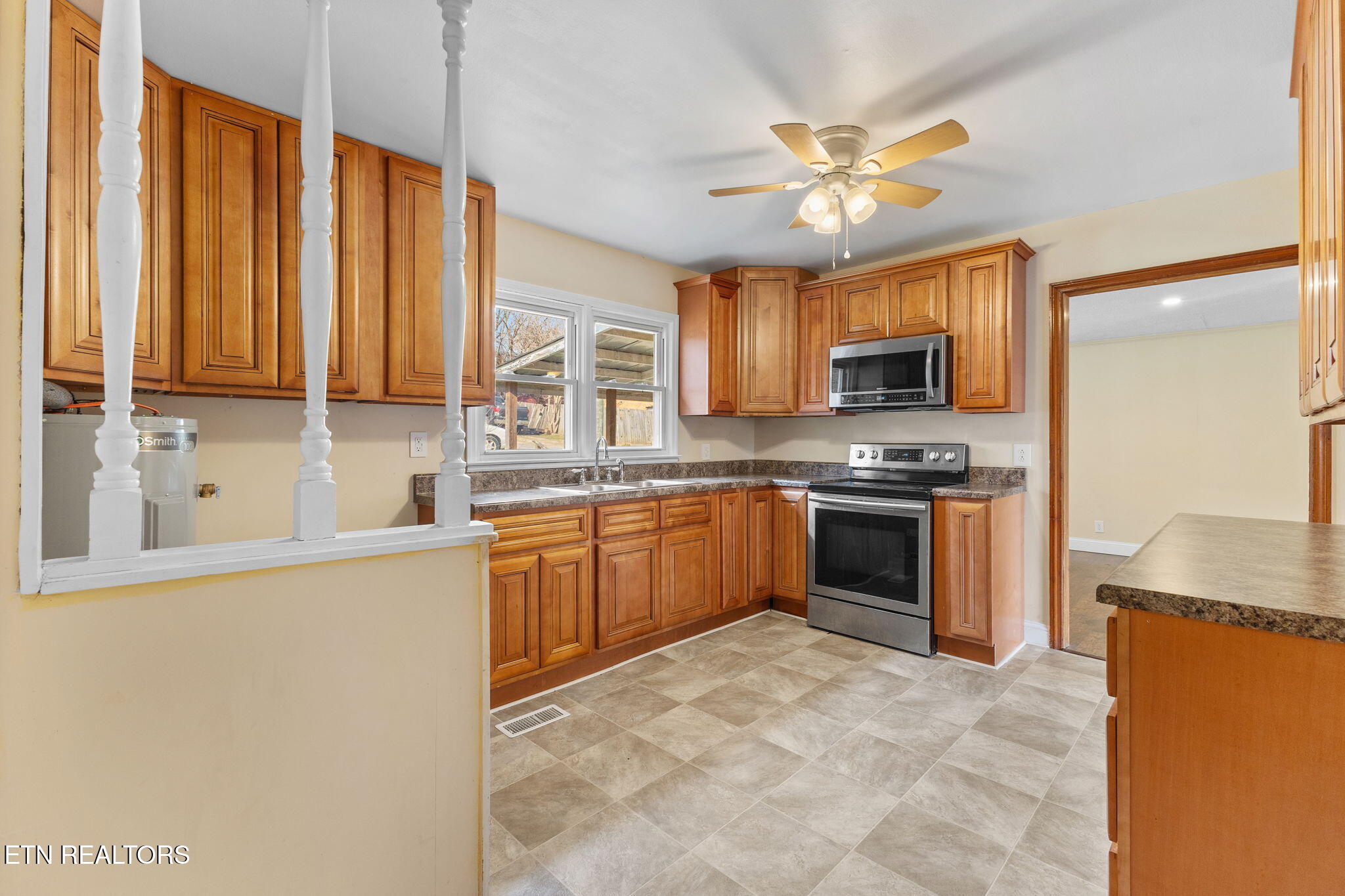 407 Sharp Lane Knoxville TN 37912