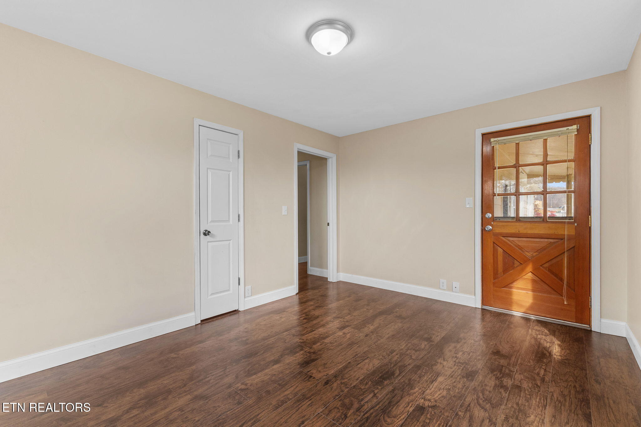 407 Sharp Lane Knoxville TN 37912