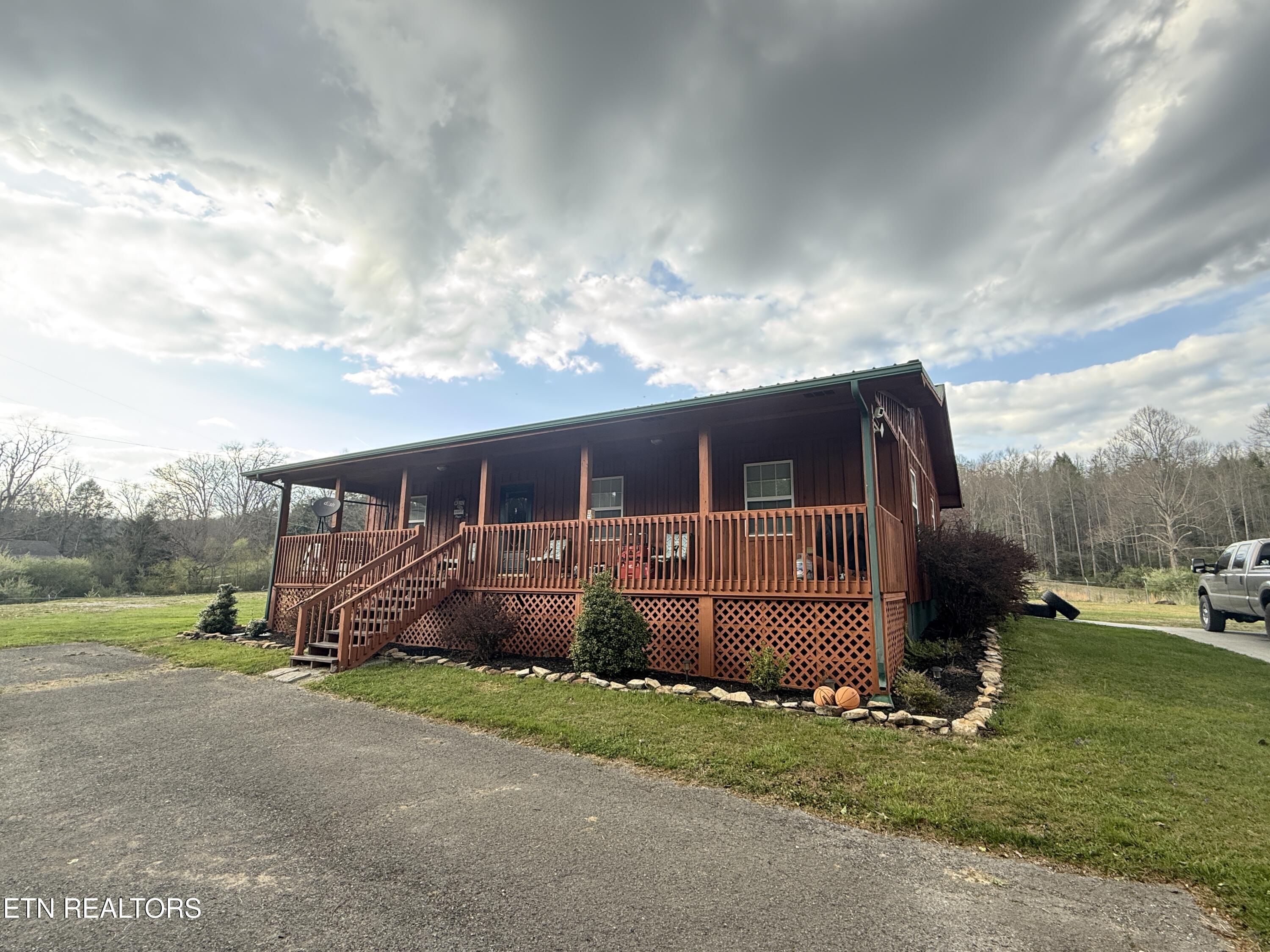 128 Old Stinking Creek Road Lafollette TN 37766