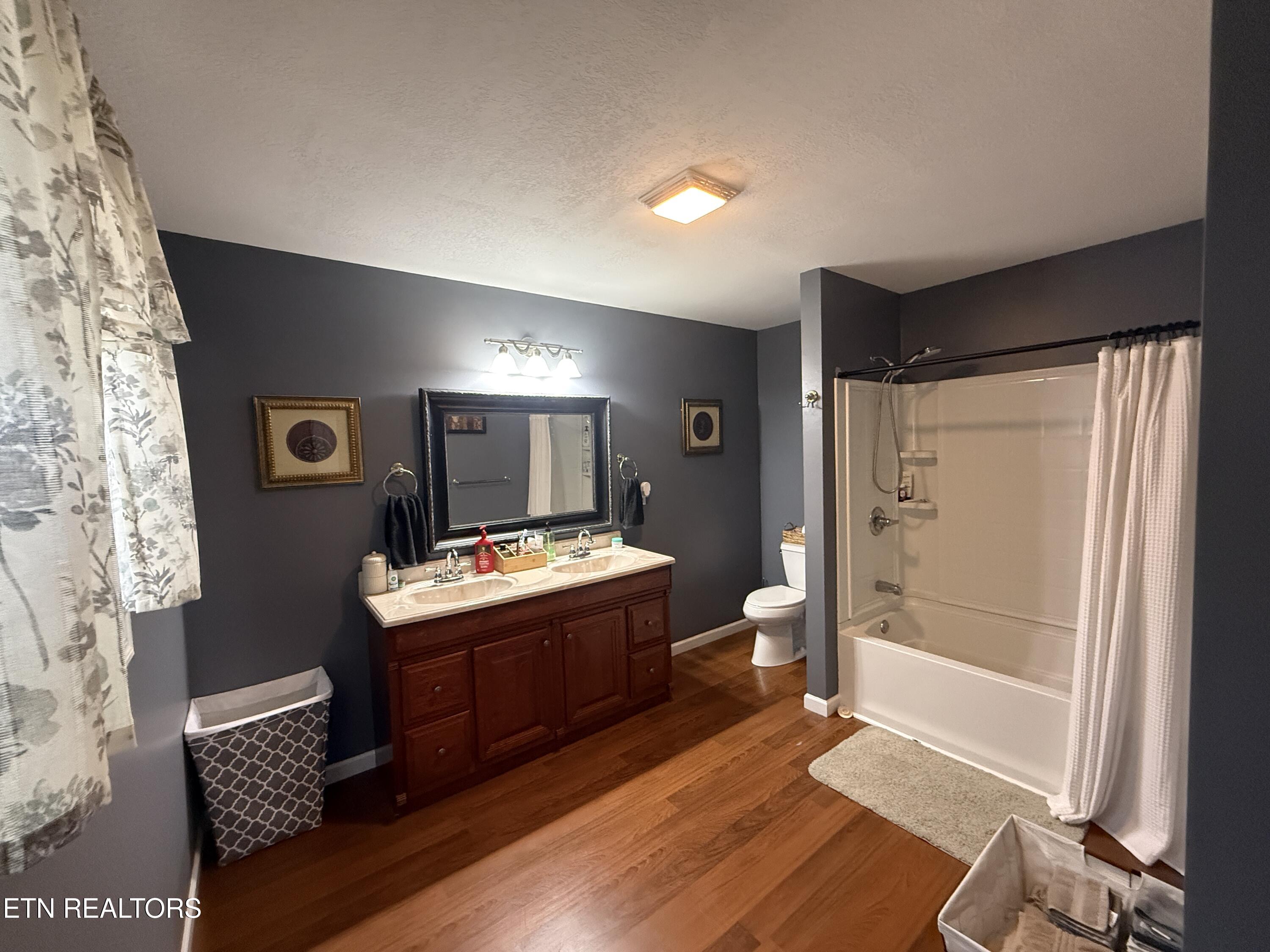 128 Old Stinking Creek Road Lafollette TN 37766