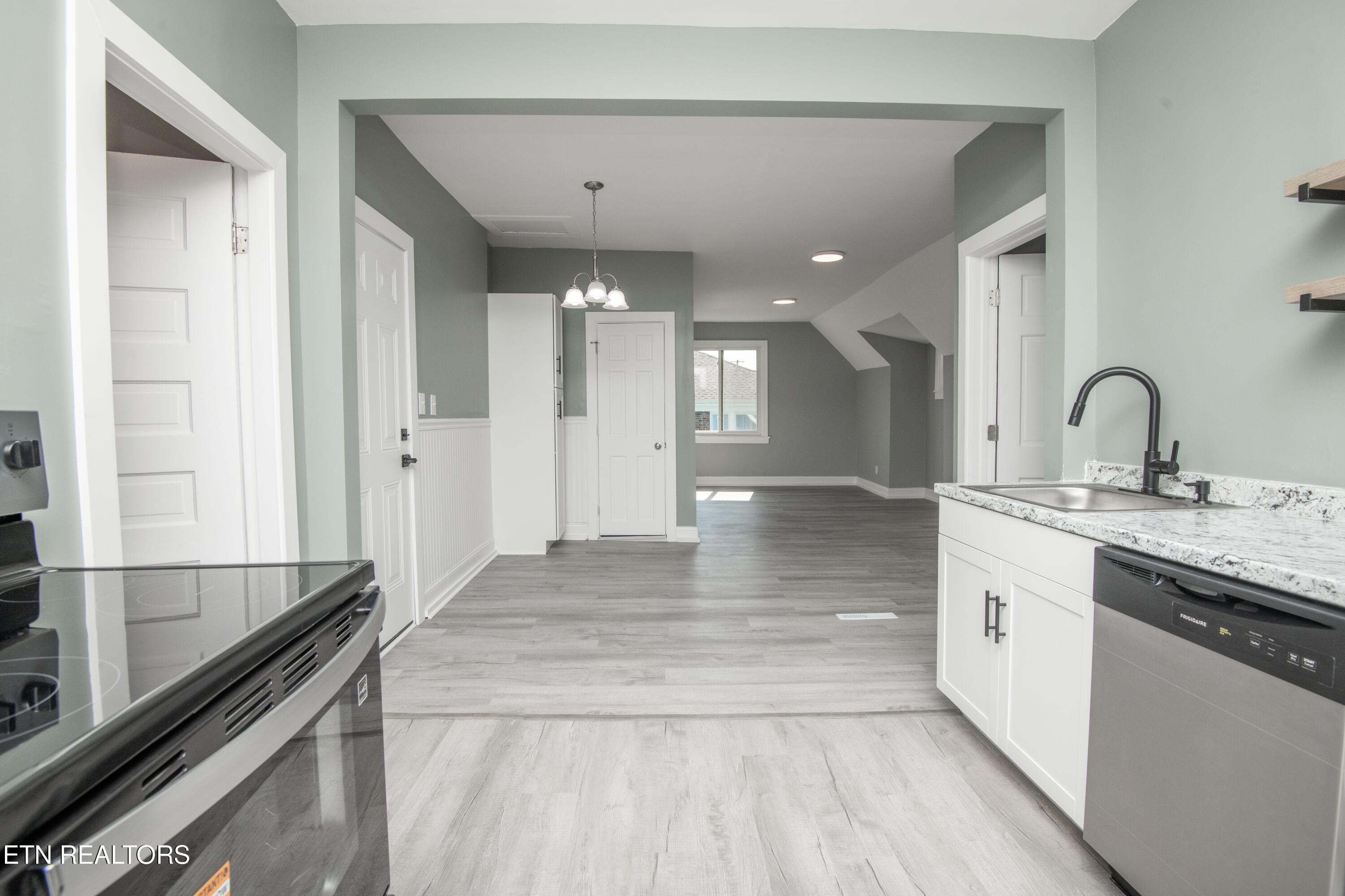 117 E Glenwood Avenue Knoxville TN 37917
