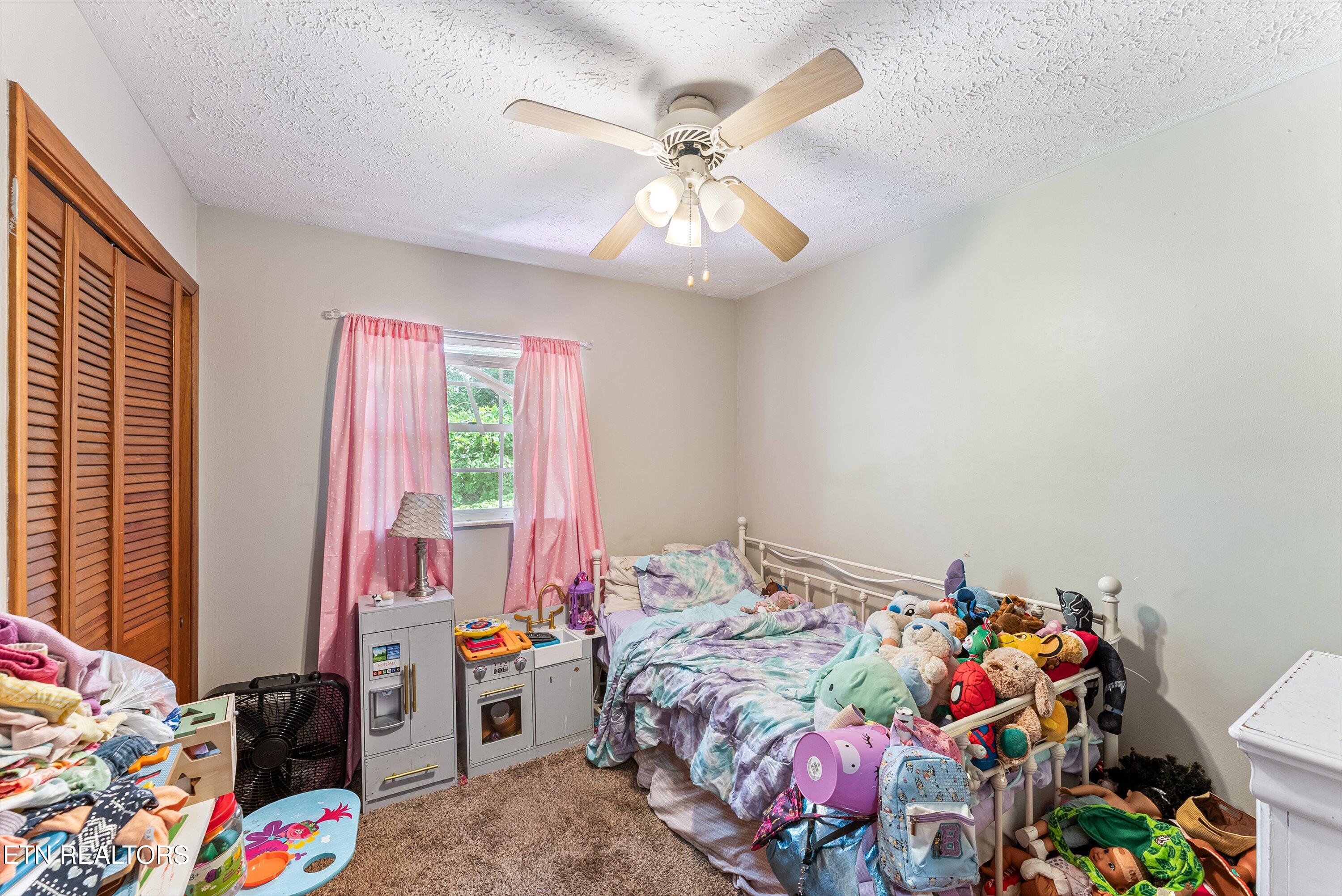 8736 Gleason Drive Knoxville TN 37923