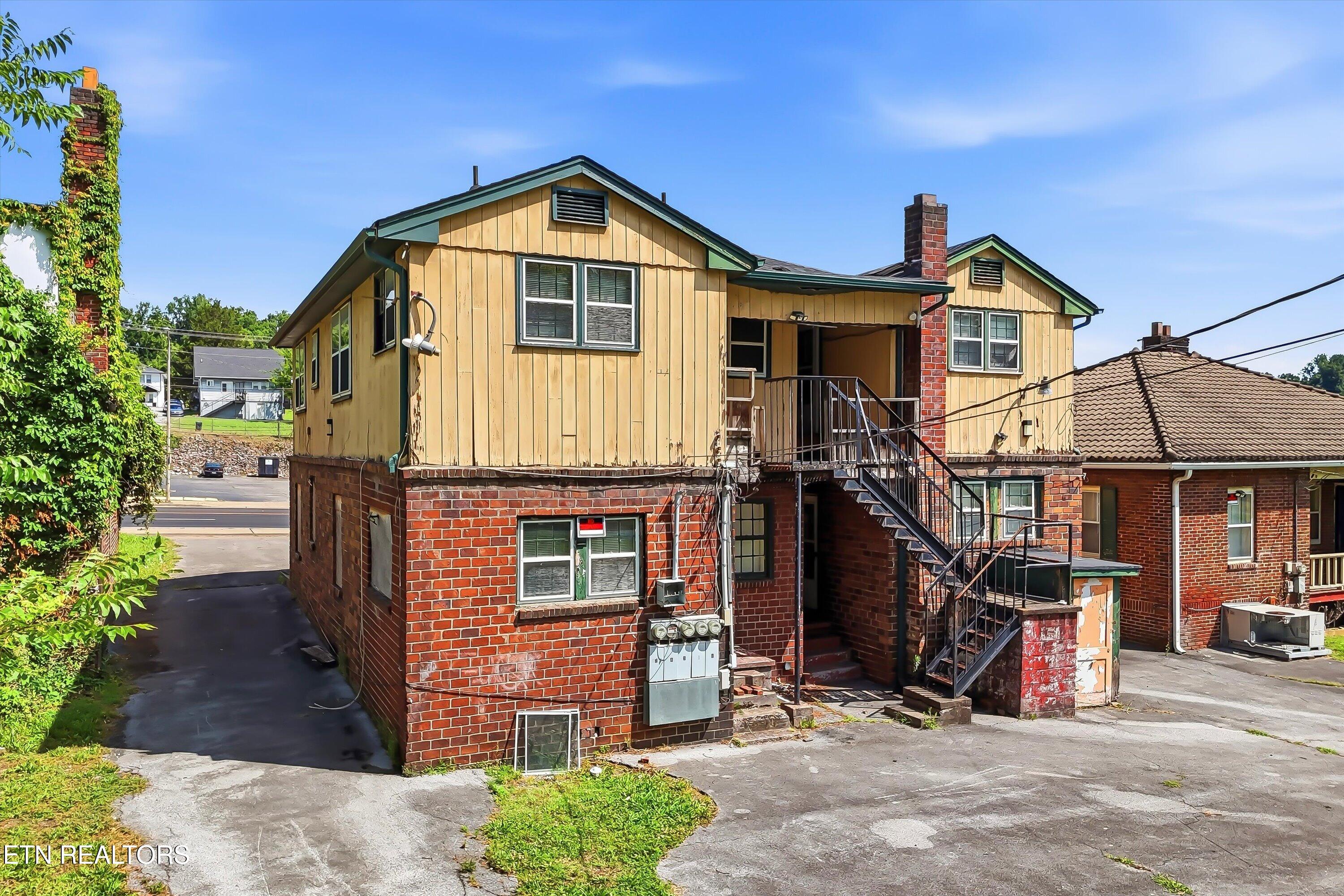 3206 E Magnolia Avenue Knoxville TN 37914