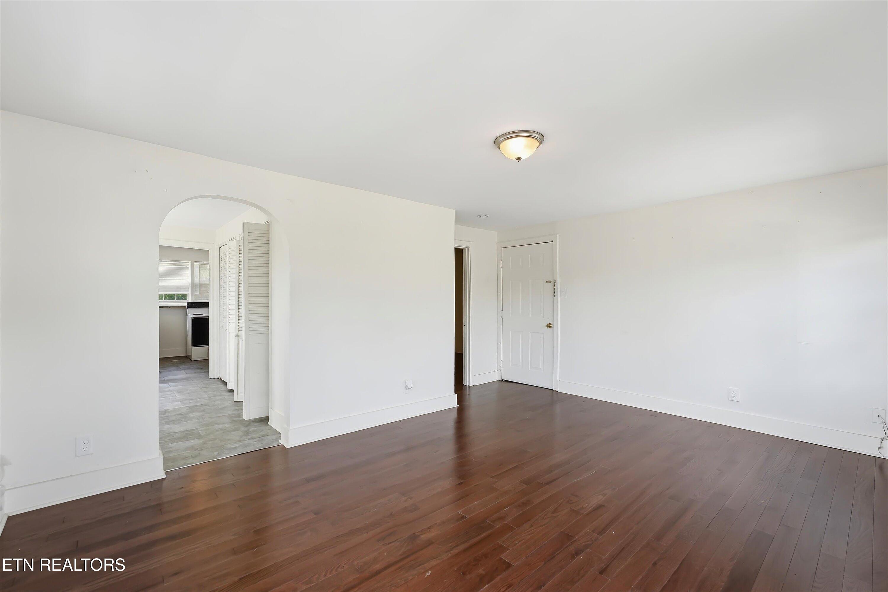 3206 E Magnolia Avenue Knoxville TN 37914