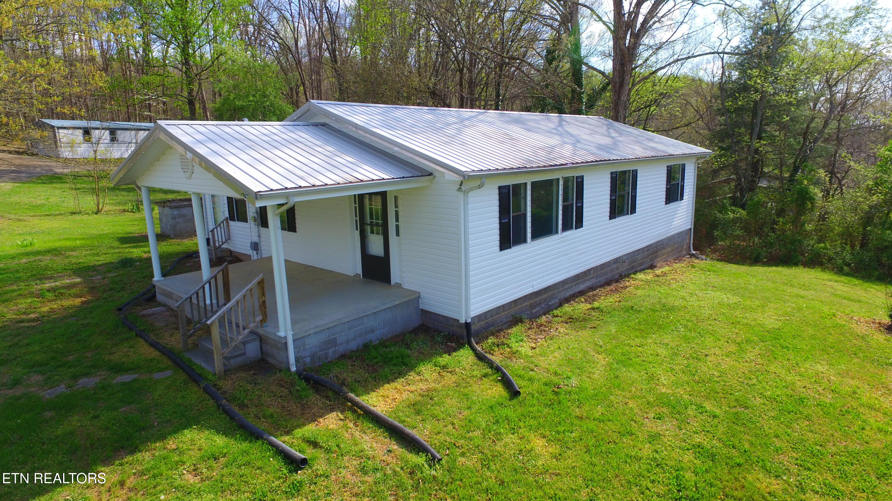 2761 Highway 411 Madisonville TN 37354