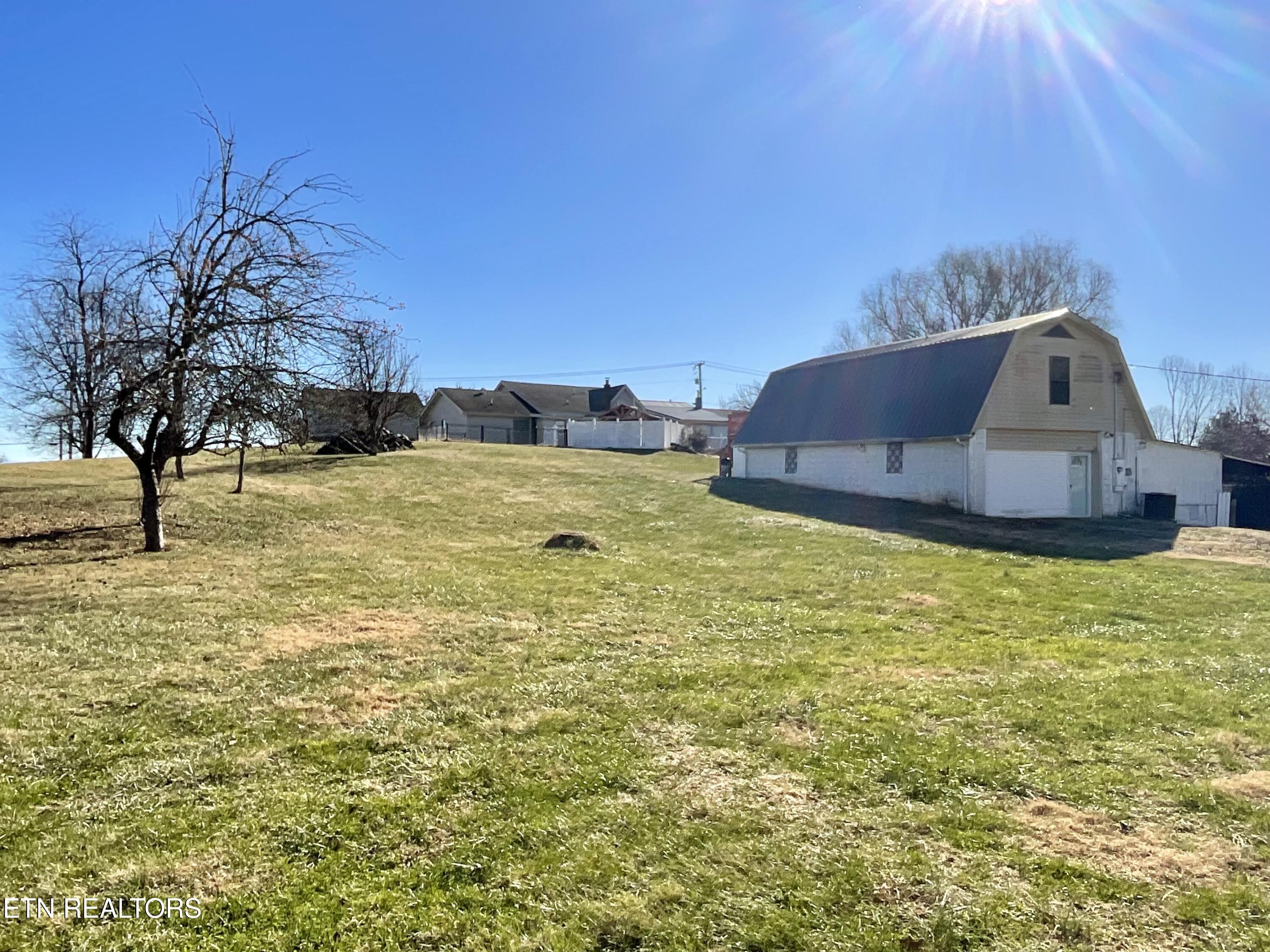 627 E Copeland Drive Powell TN 37849