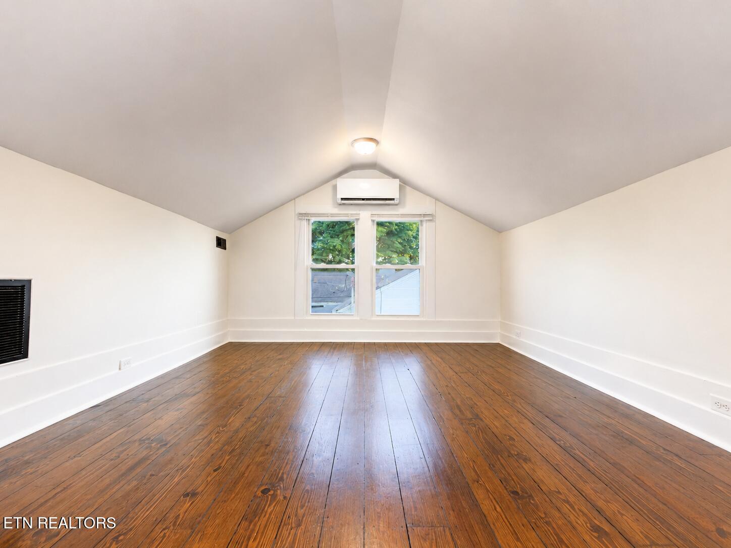 416 E Churchwell Avenue Knoxville TN 37917