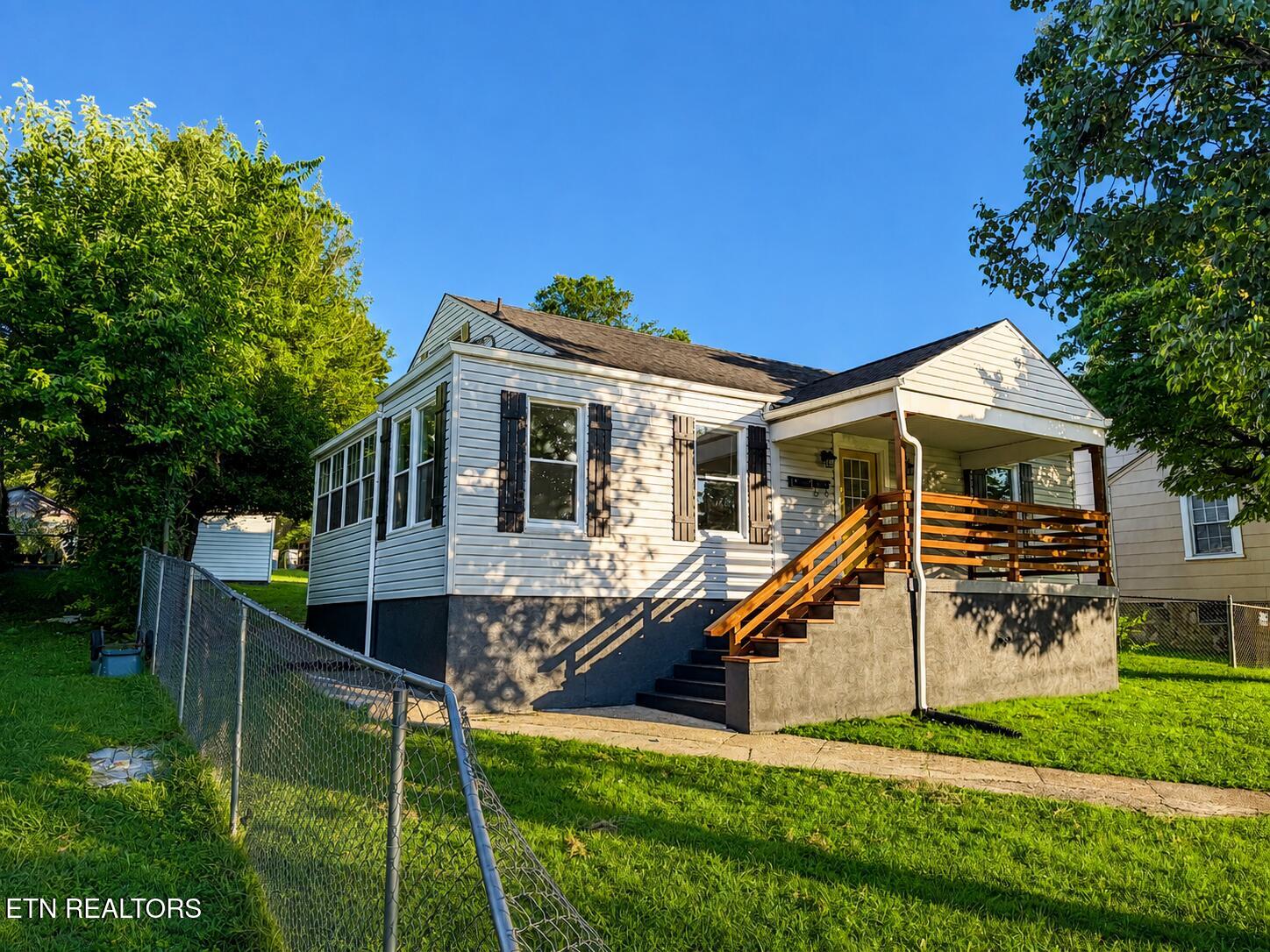 416 E Churchwell Avenue Knoxville TN 37917