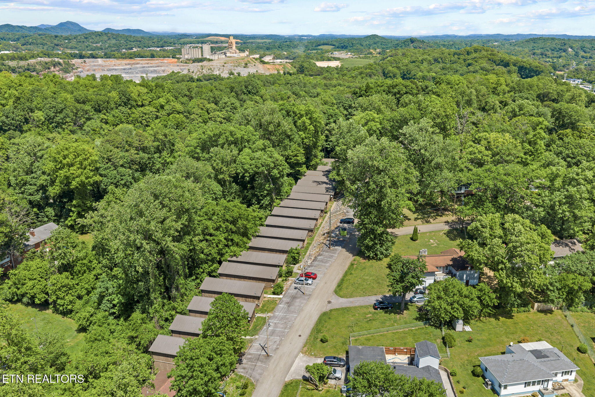 5211 Pocahontas Drive Knoxville TN 37914