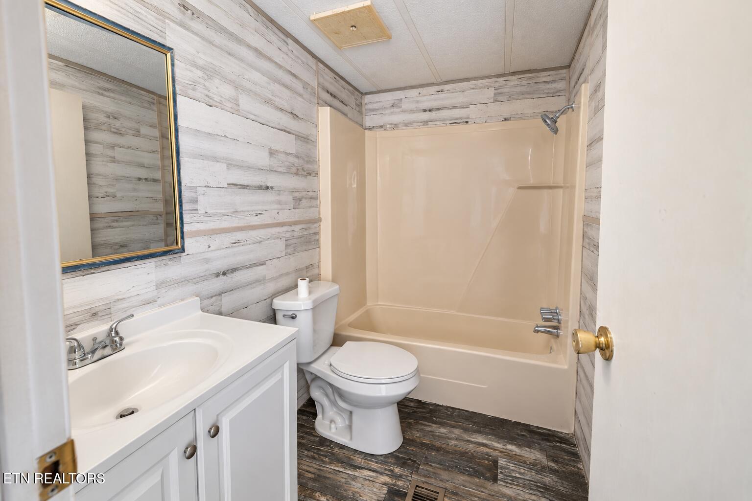 284 Payne Circle Tazewell TN 37879