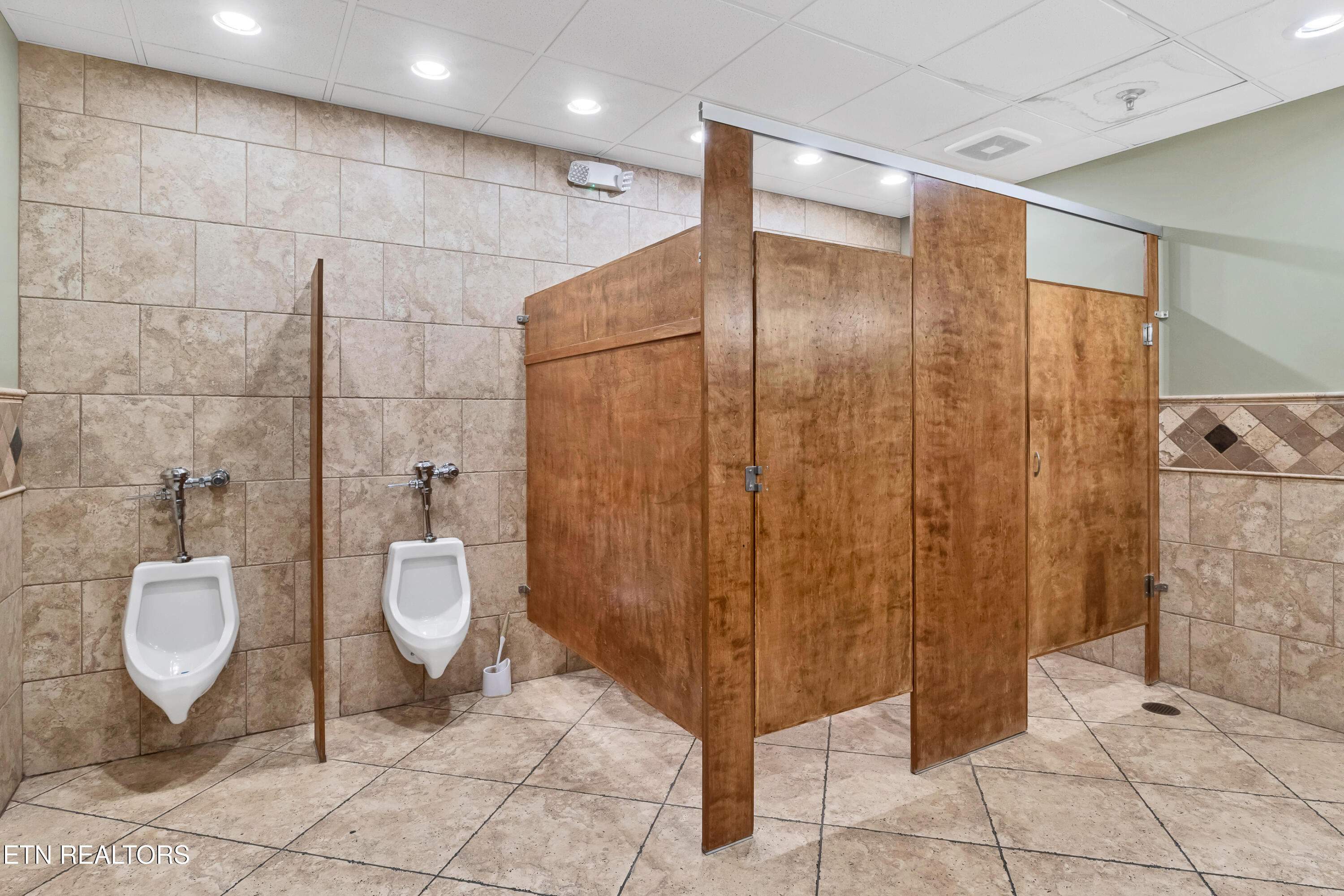 161 E Harper Avenue Maryville TN 37804