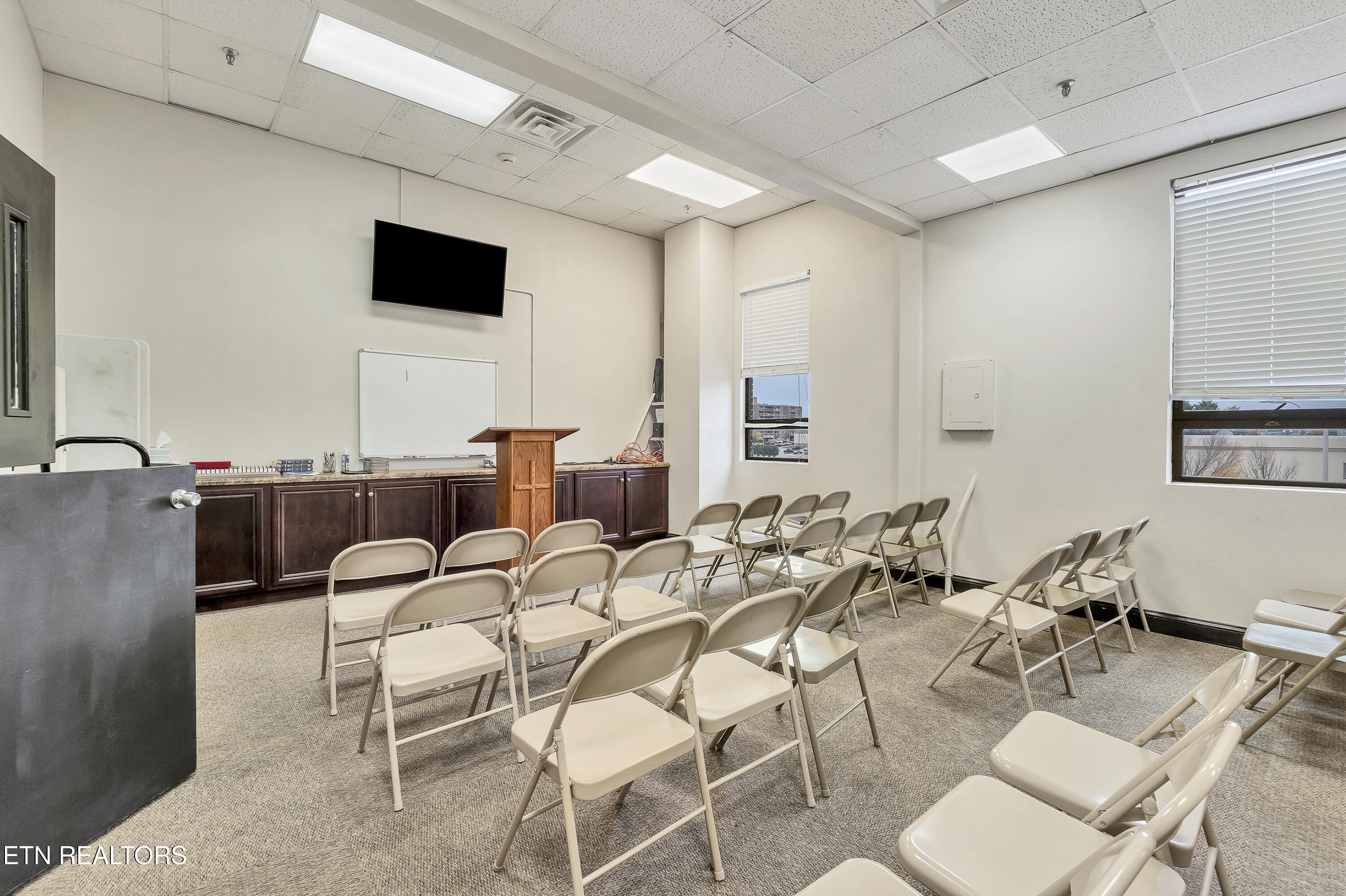 161 E Harper Avenue Maryville TN 37804