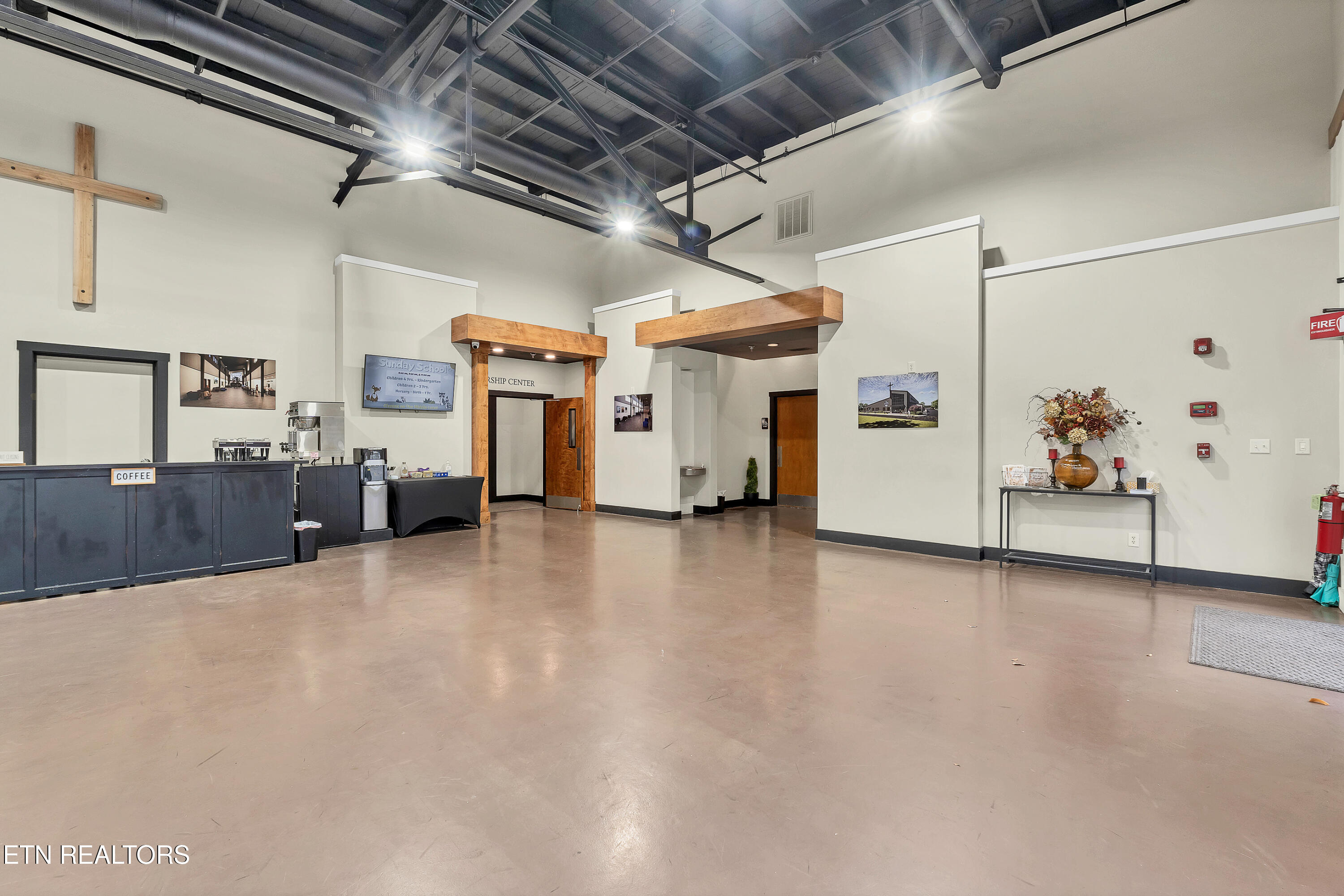 161 E Harper Avenue Maryville TN 37804