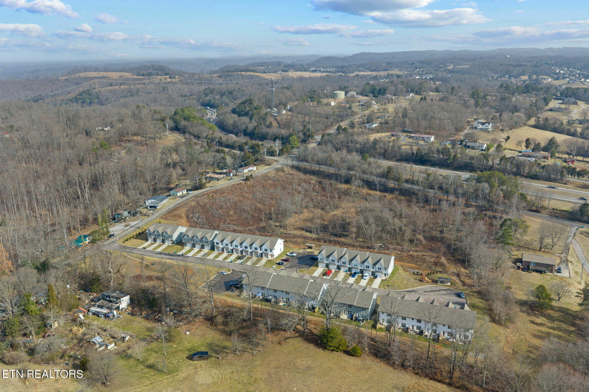 8456 Whisper Lane Powell TN 37849