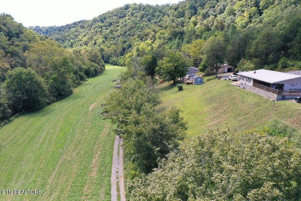 1418 Gulley River Road Harrogate TN 37752