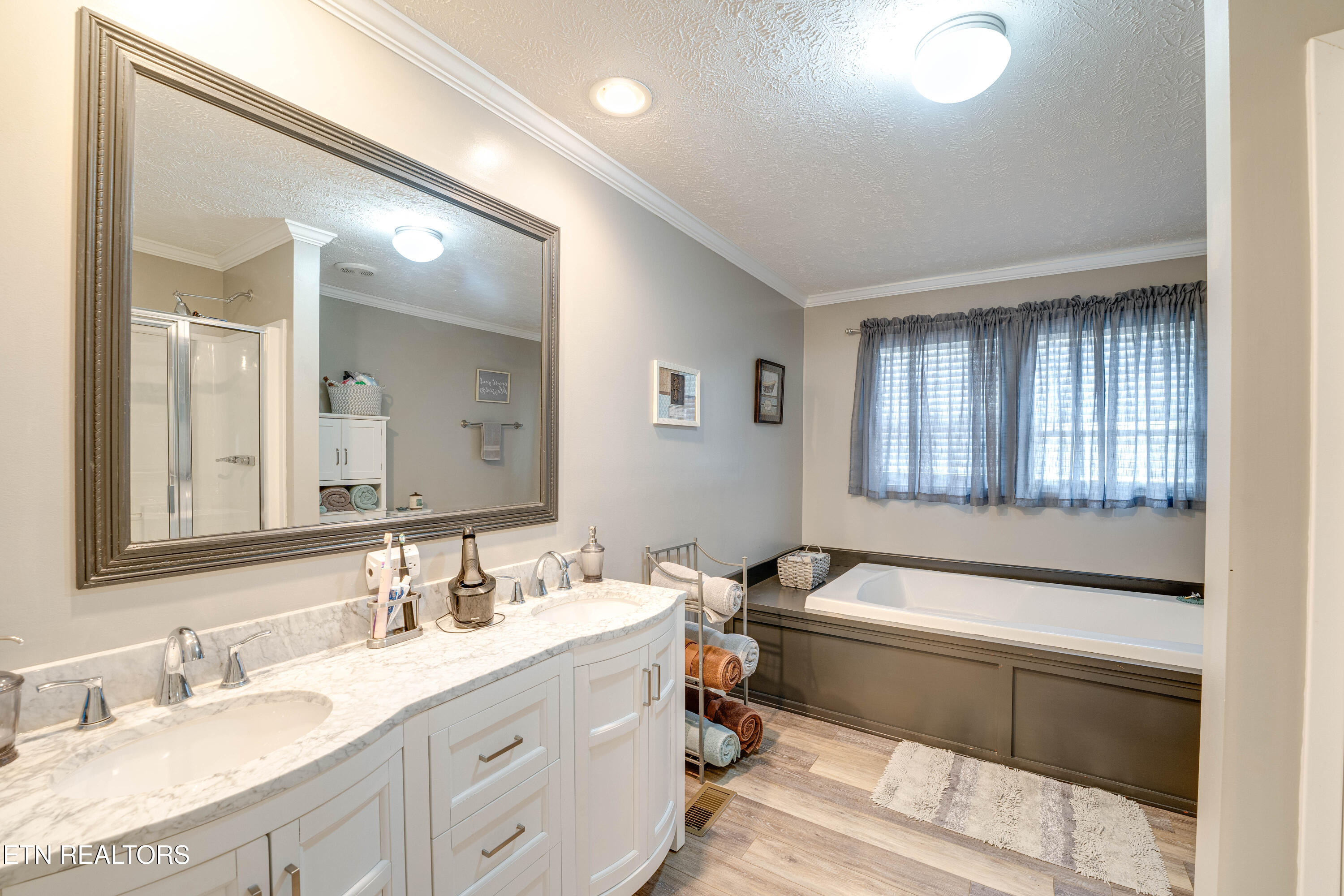 1418 Gulley River Road Harrogate TN 37752