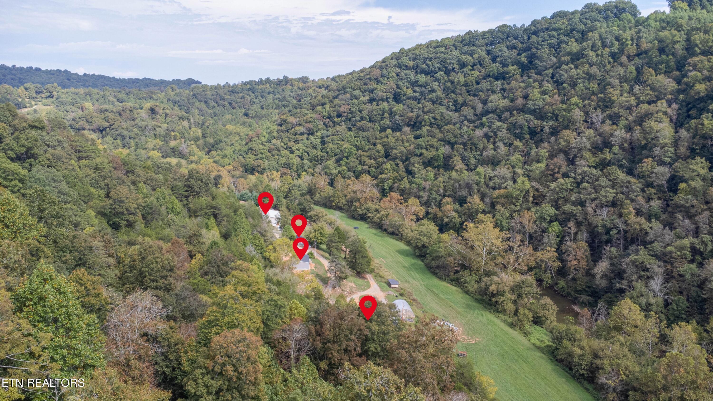 1418 Gulley River Road Harrogate TN 37752