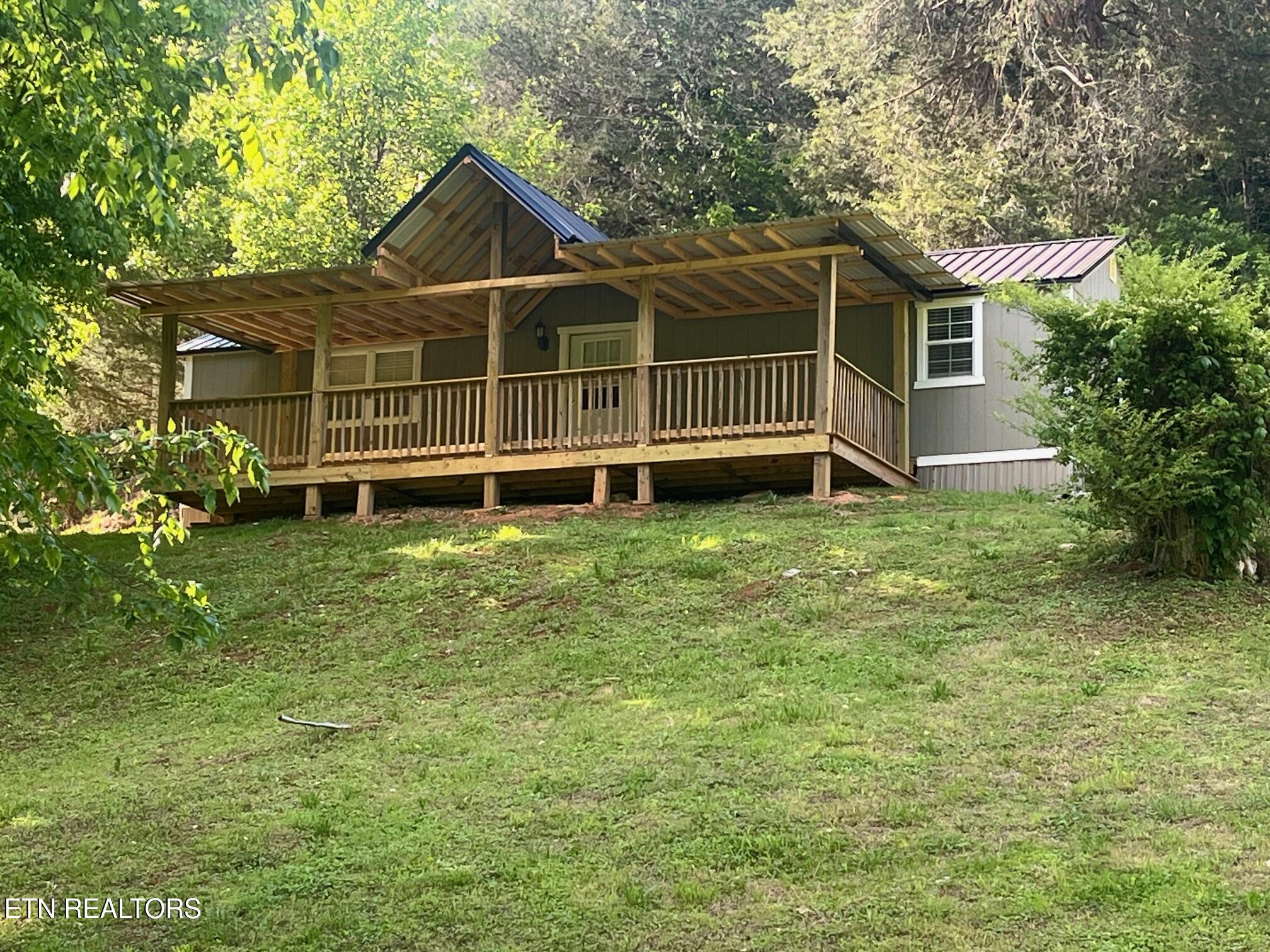 1418 Gulley River Road Harrogate TN 37752