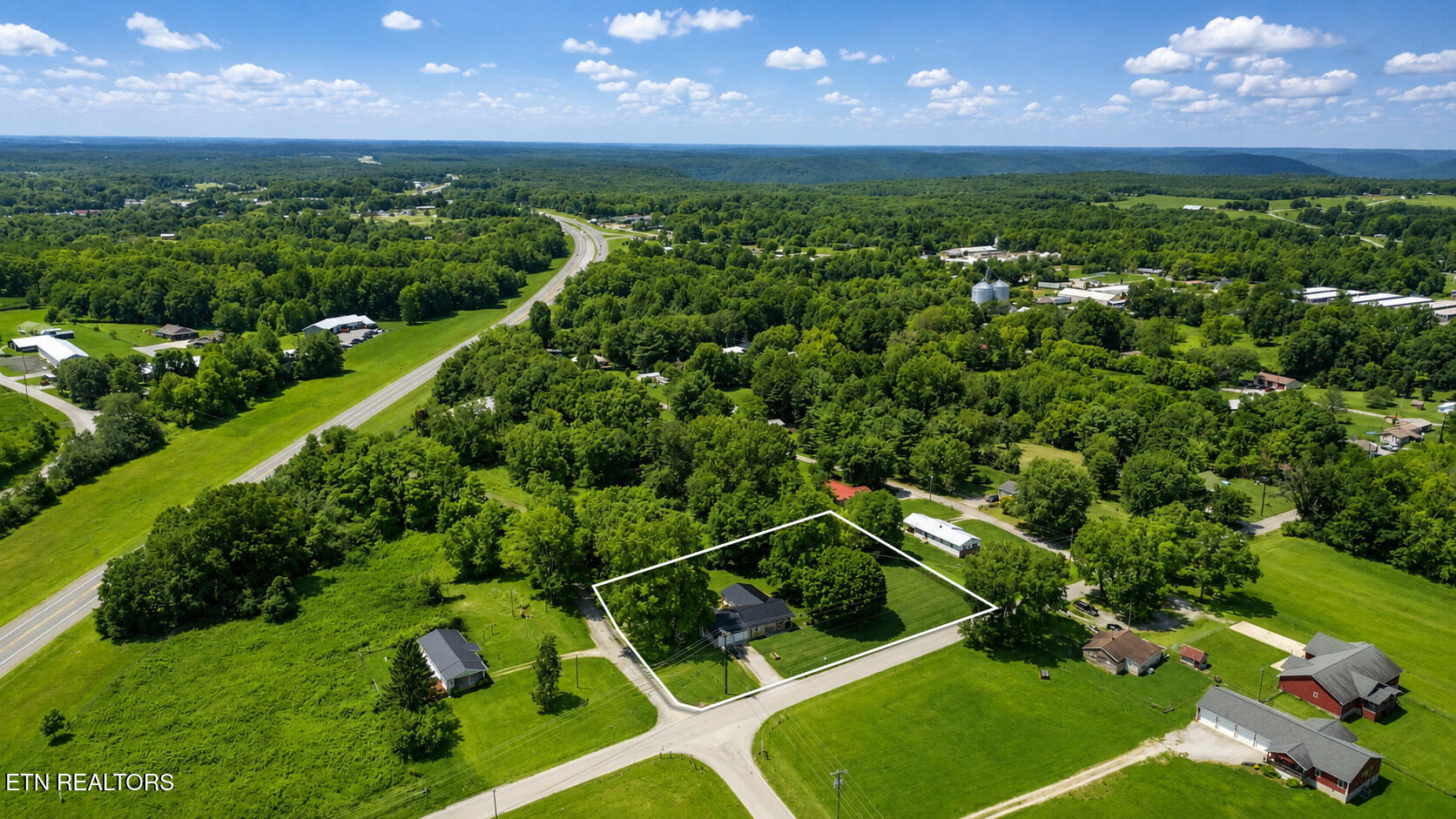 1210 Frank Campbell Road Jamestown TN 38556