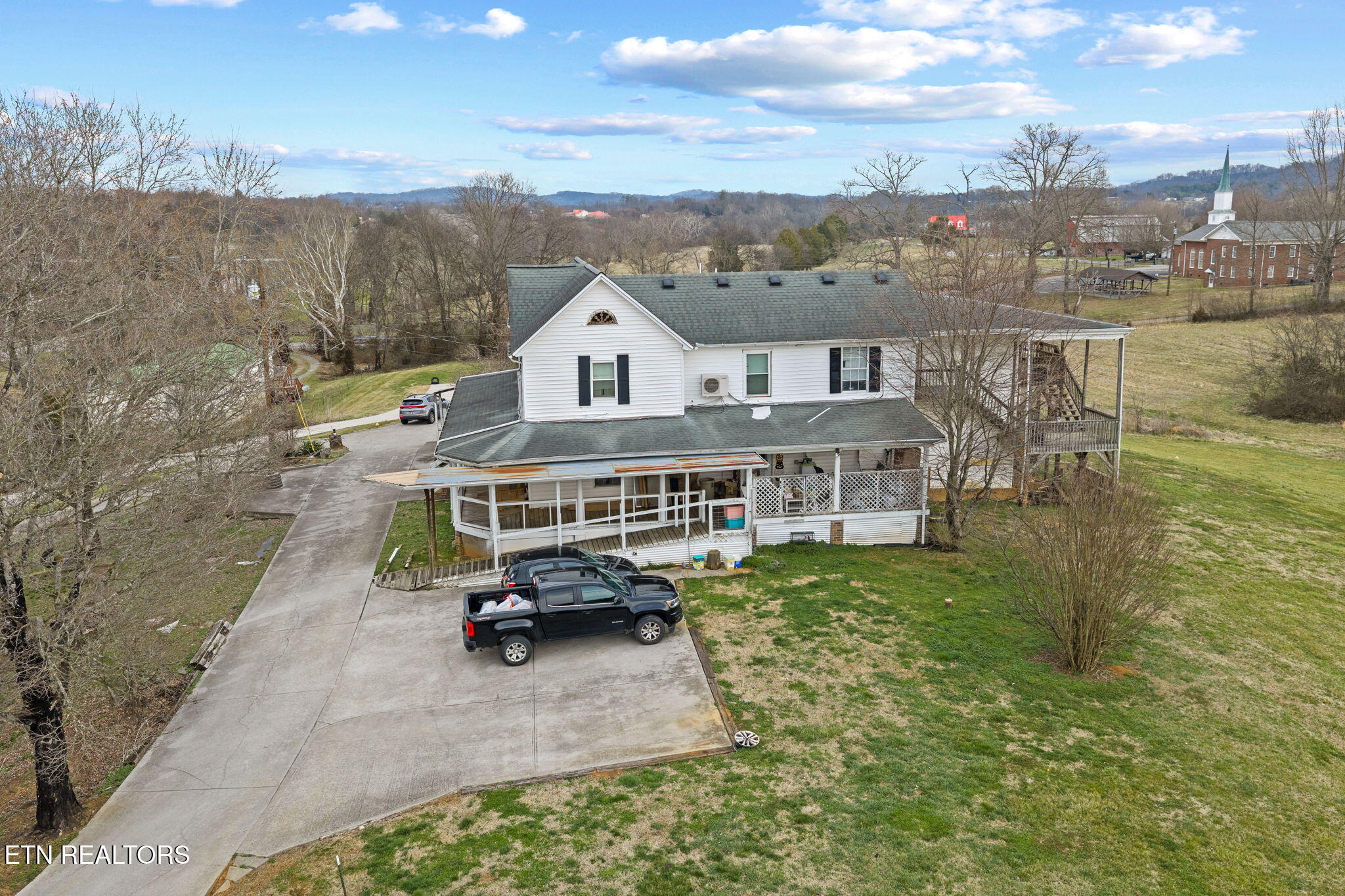 1170 Von Cannon Lane Sevierville TN 37876