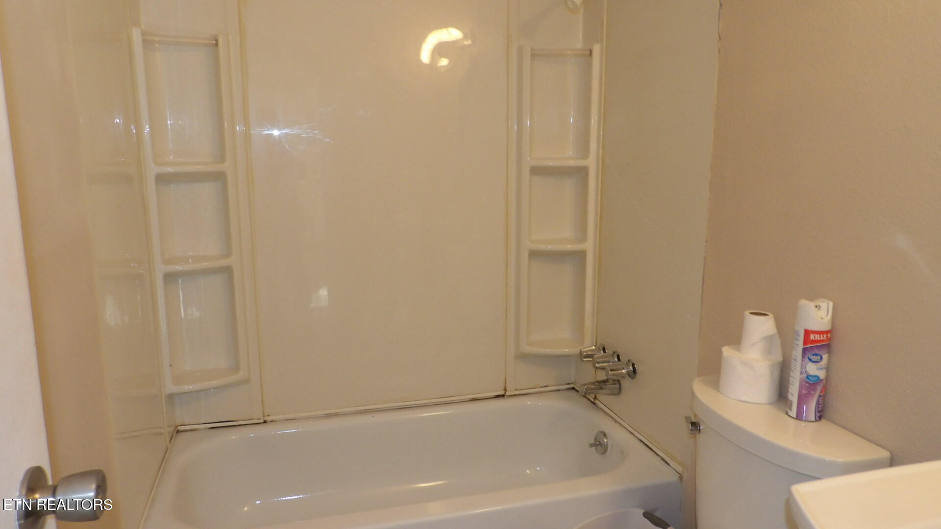 20 Penny Lane Crossville TN 38555