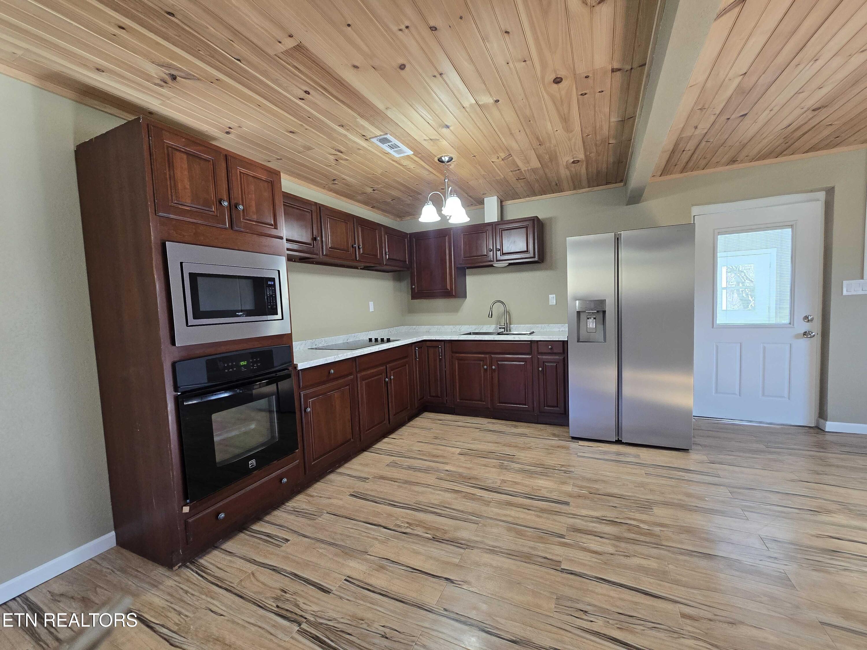 2404&2406 Clancy Avenue Morristown TN 37814