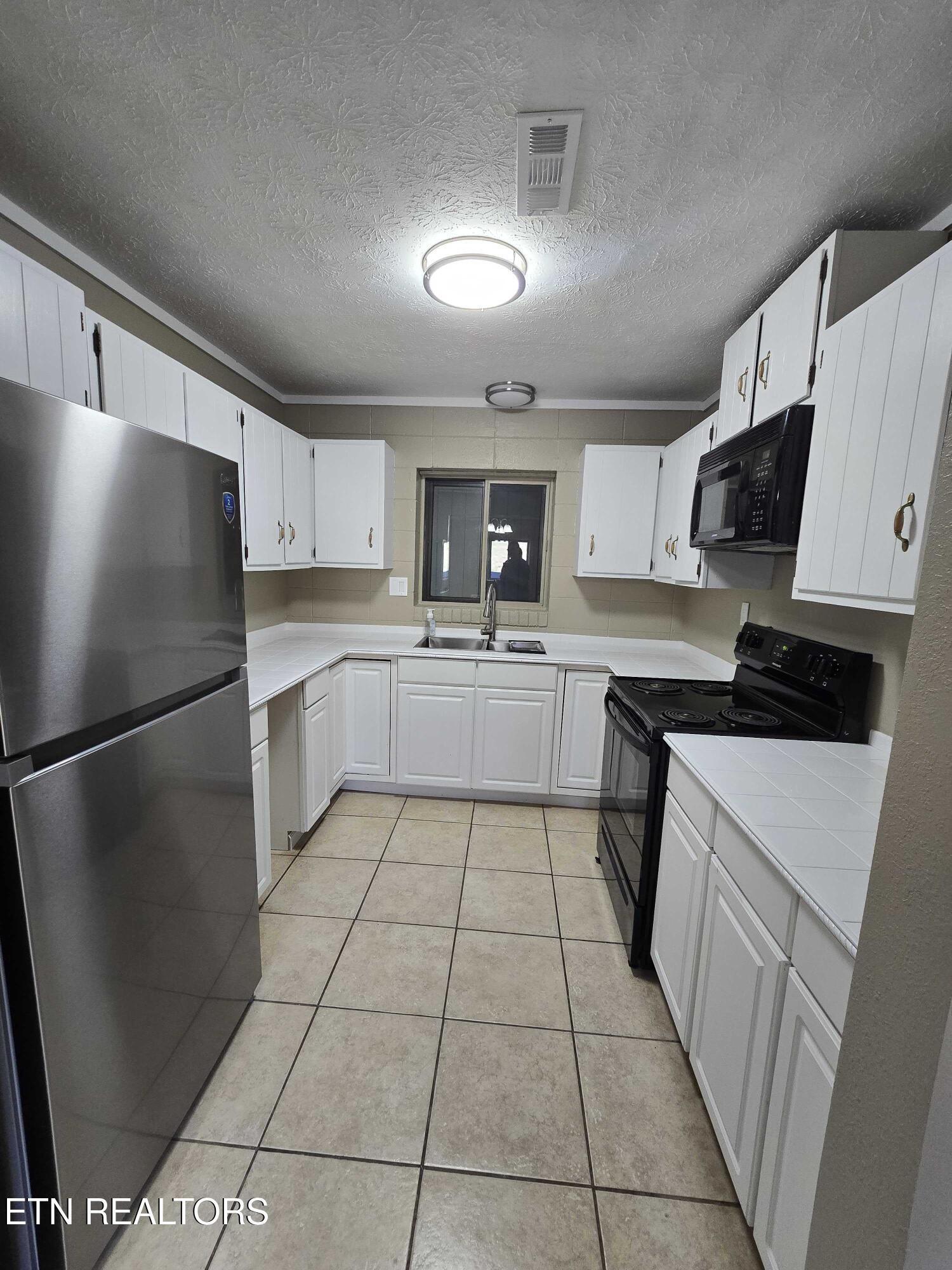 2404&2406 Clancy Avenue Morristown TN 37814