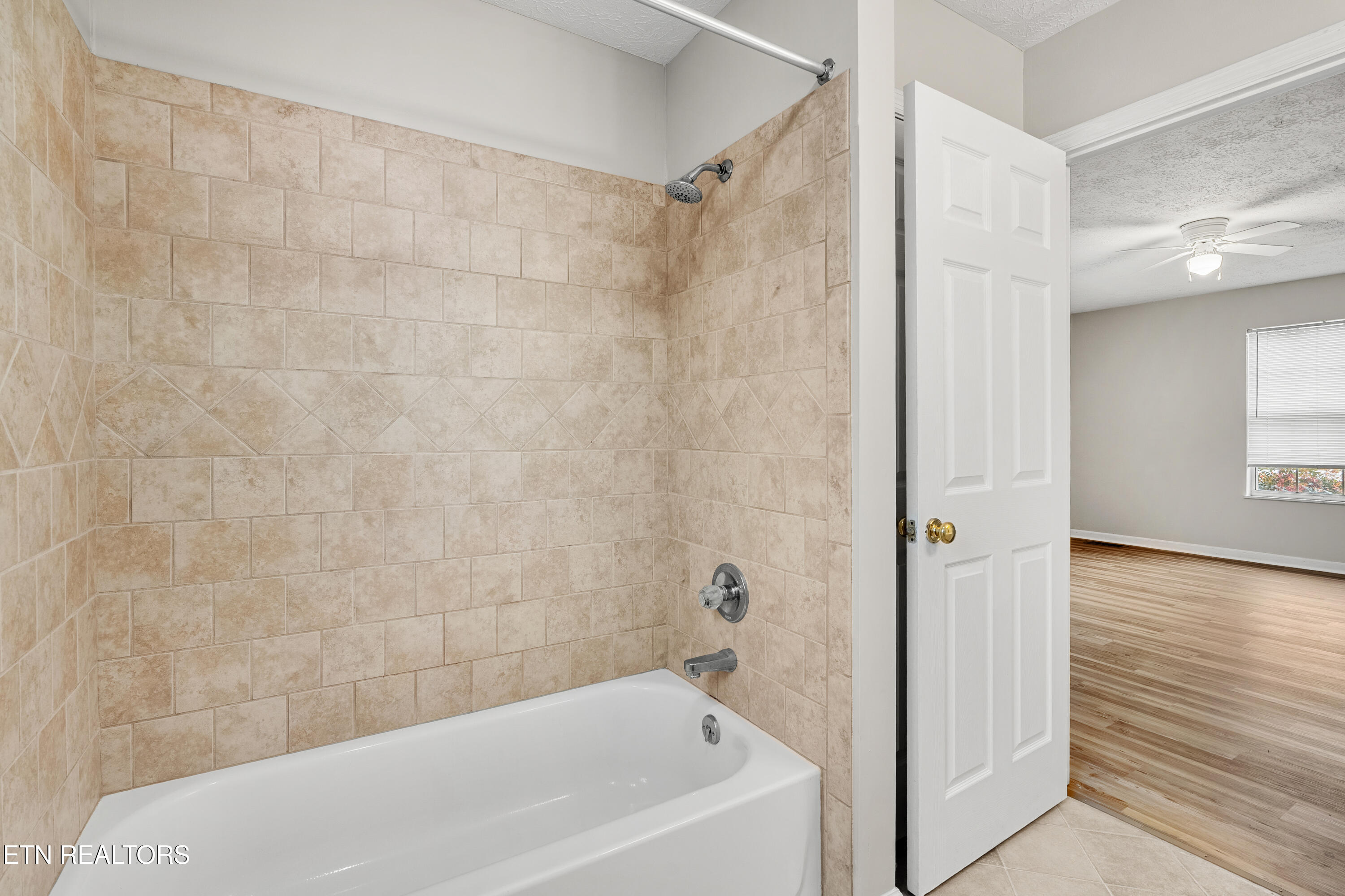 2517 Cedar Lane Knoxville TN 37918